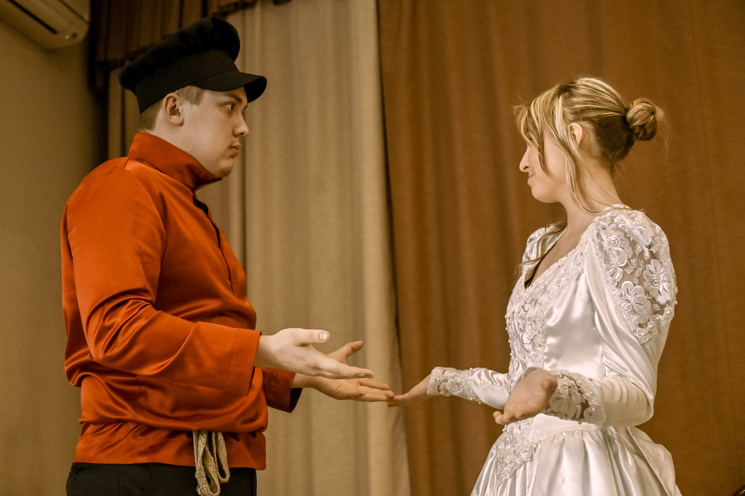 «Женитьба Белугина». Режиссёр Сергей Ермаков. Репортажный профессиональный фотограф-любитель