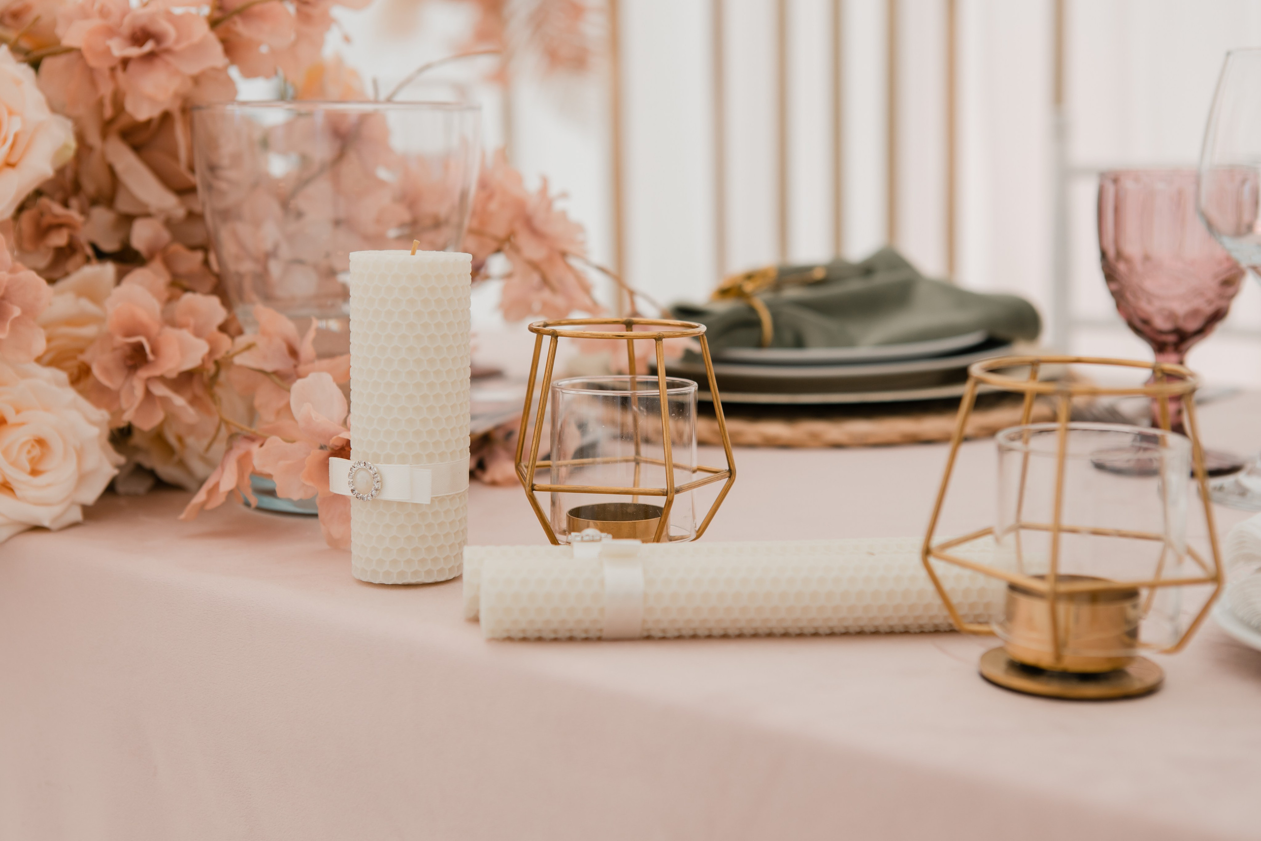 Павел и Ангелина. Видеосъемка и фотосъемка свадеб. Фотограф и оператор на свадьбу. Видеосъемка подкастов, собственная видео-фотостудии. Предметная фотосъемка