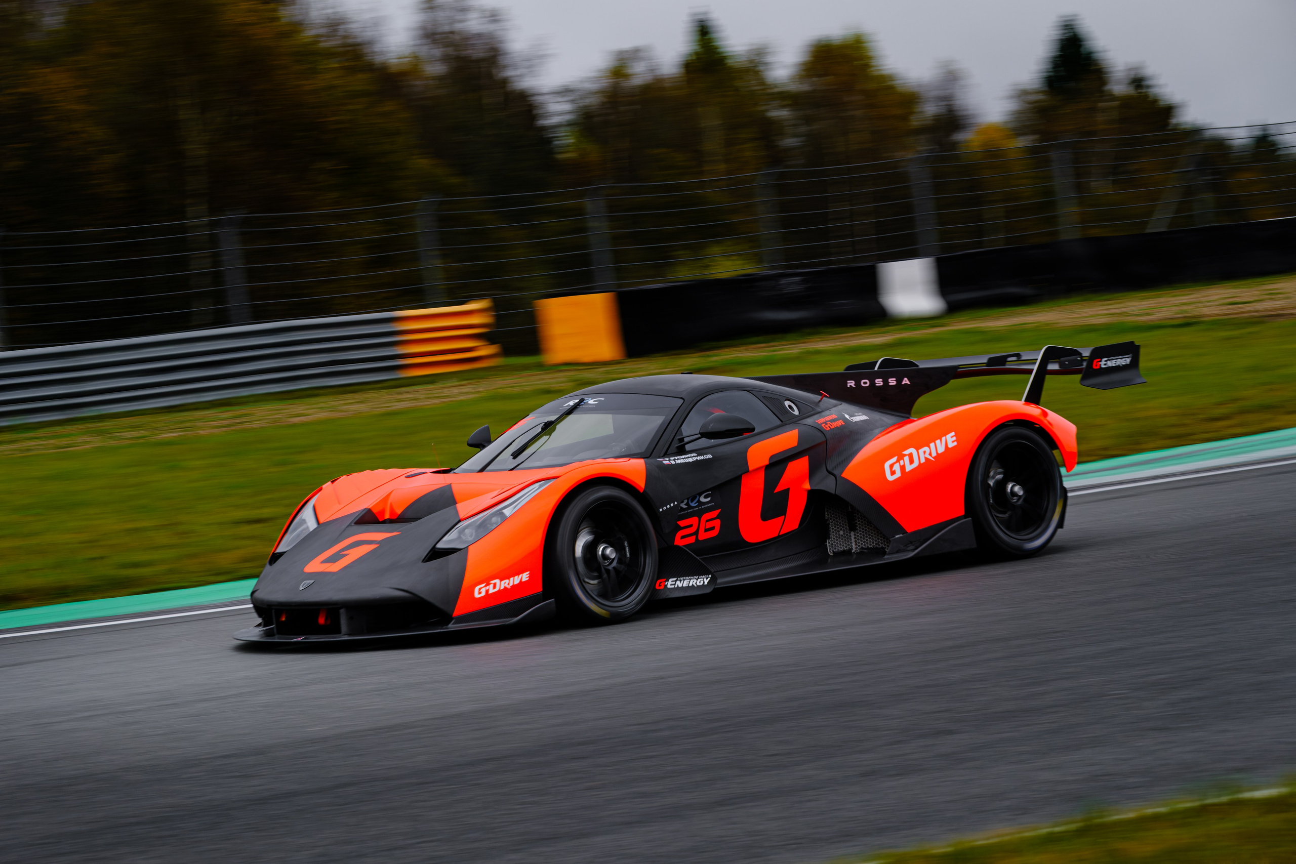 Российская серия гонок на выносливость. Авто и мотоспорт — фотограф Антон Медведев iCoguar