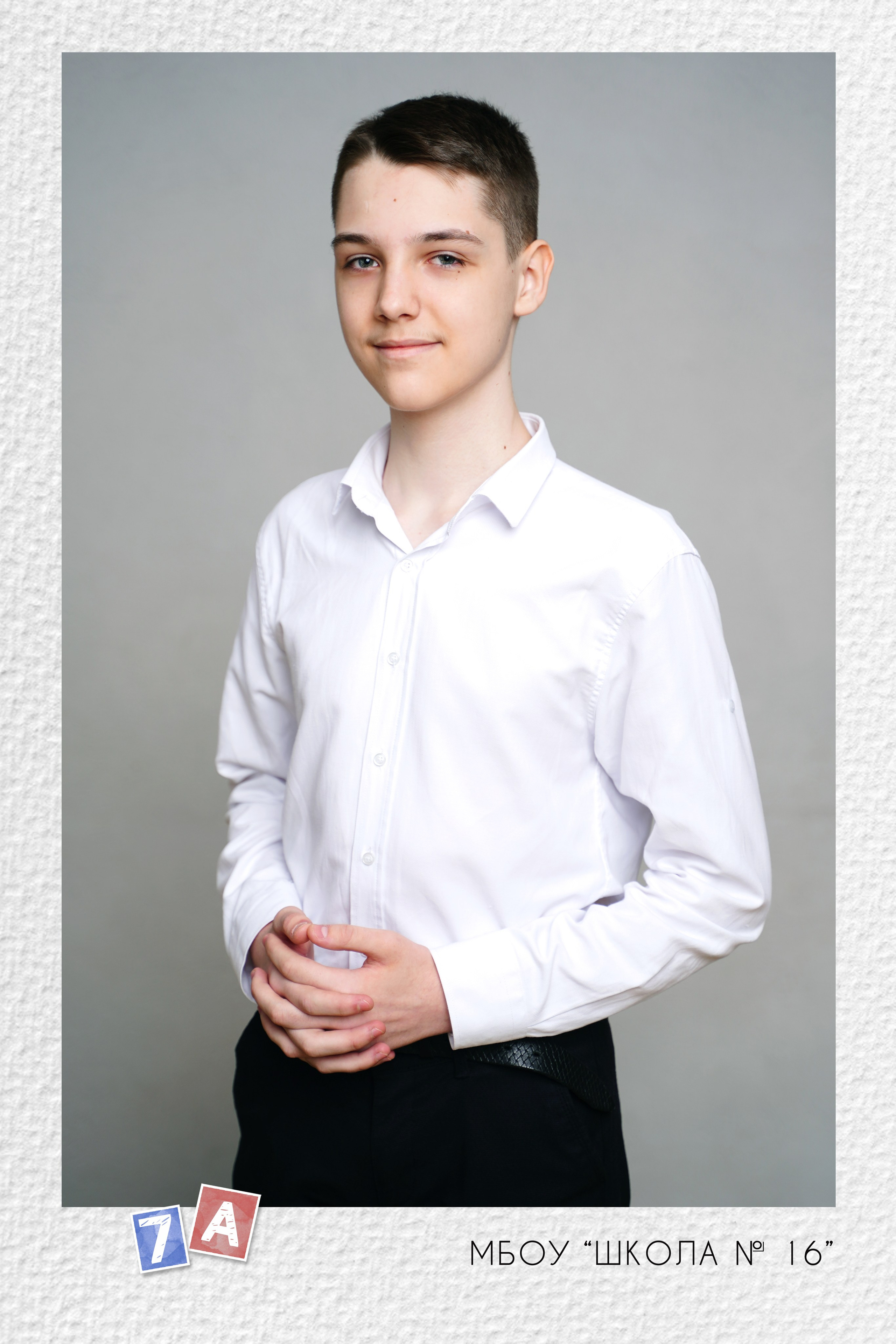 Портреты старшие классы. MEMENTO.Выпускные альбомы, школьные, юбилейные и другие книги. Ростов-на-Дону