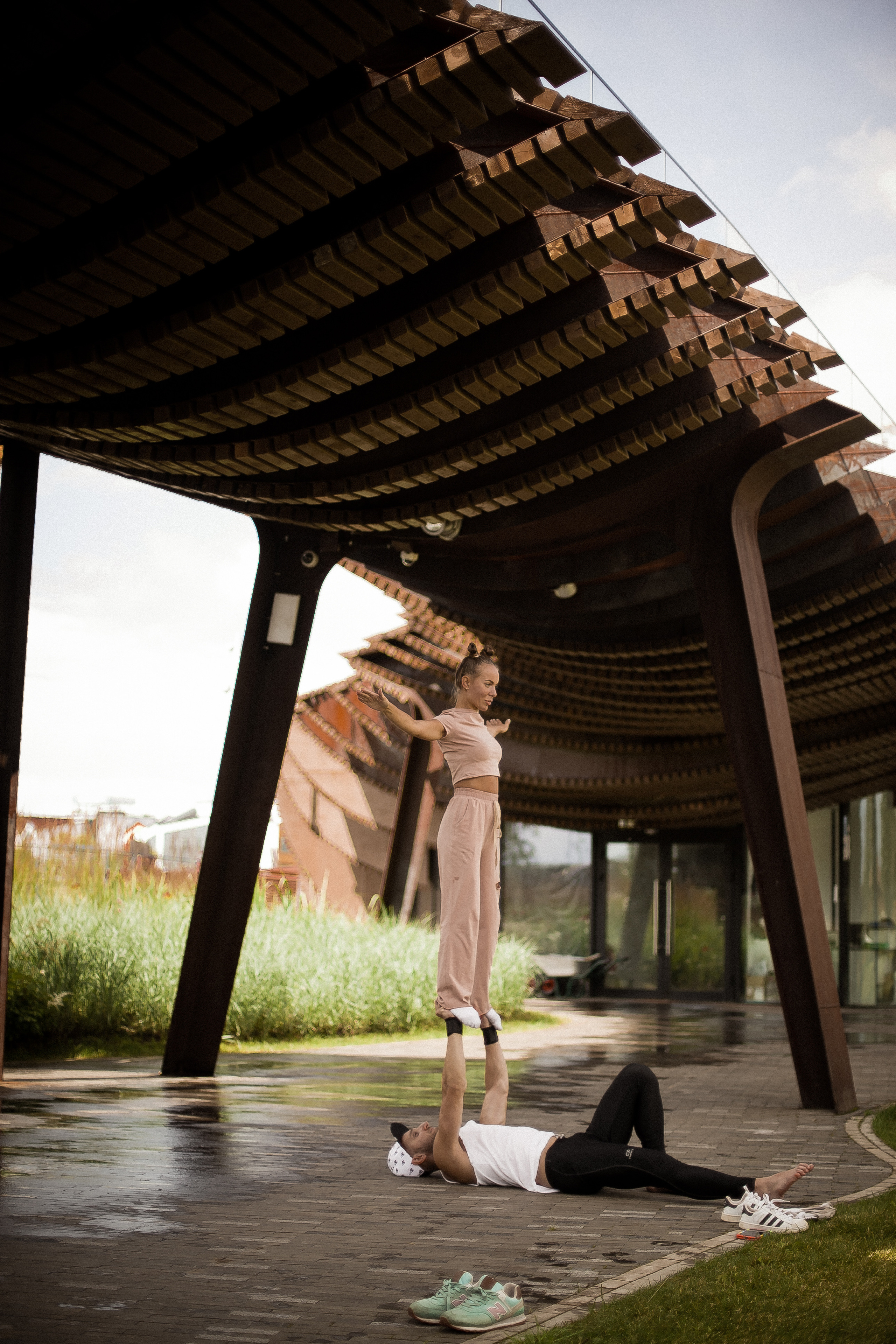 Кирилл и Женя. Парк Тюфелева роща. Фотограф