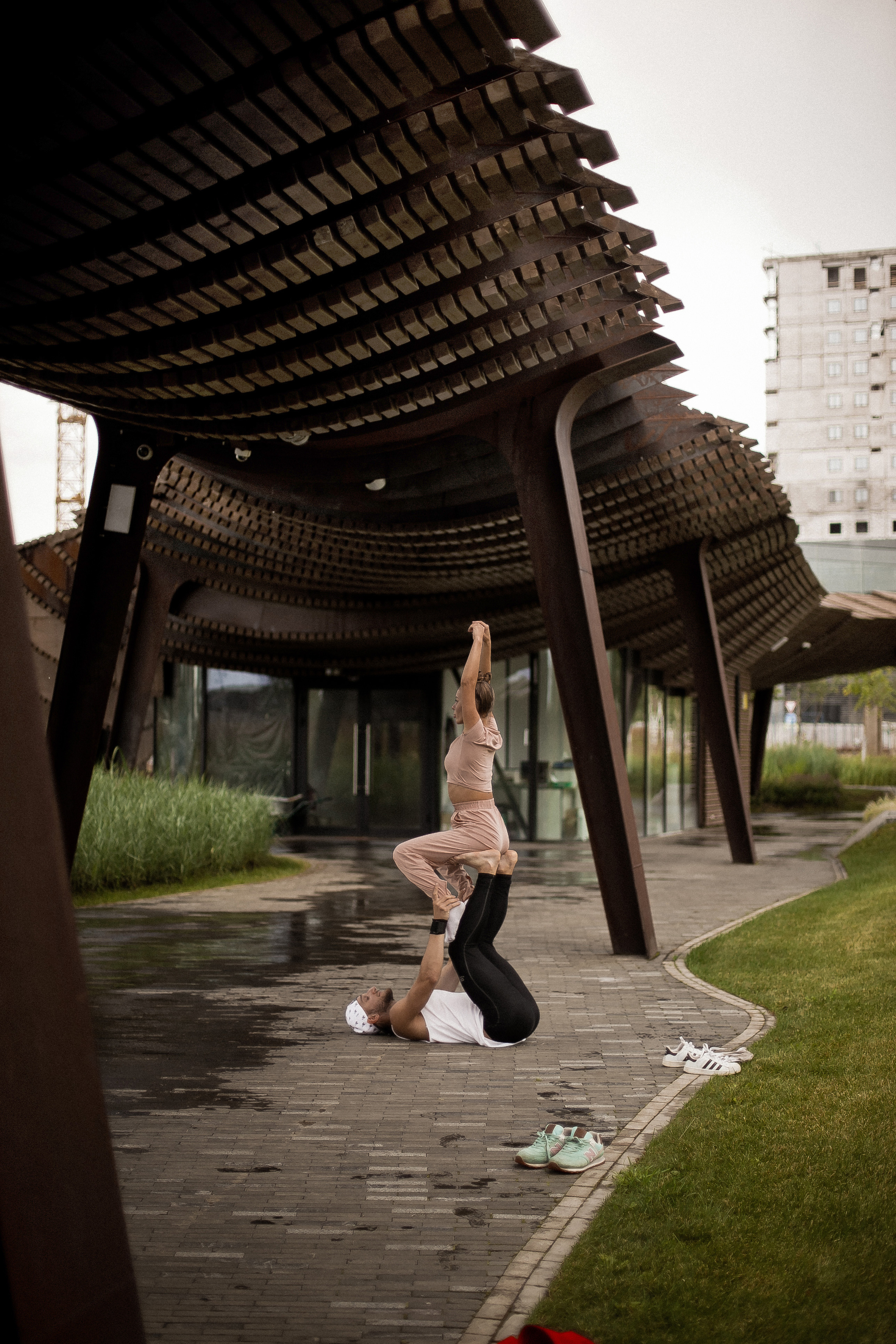 Кирилл и Женя. Парк Тюфелева роща. Фотограф