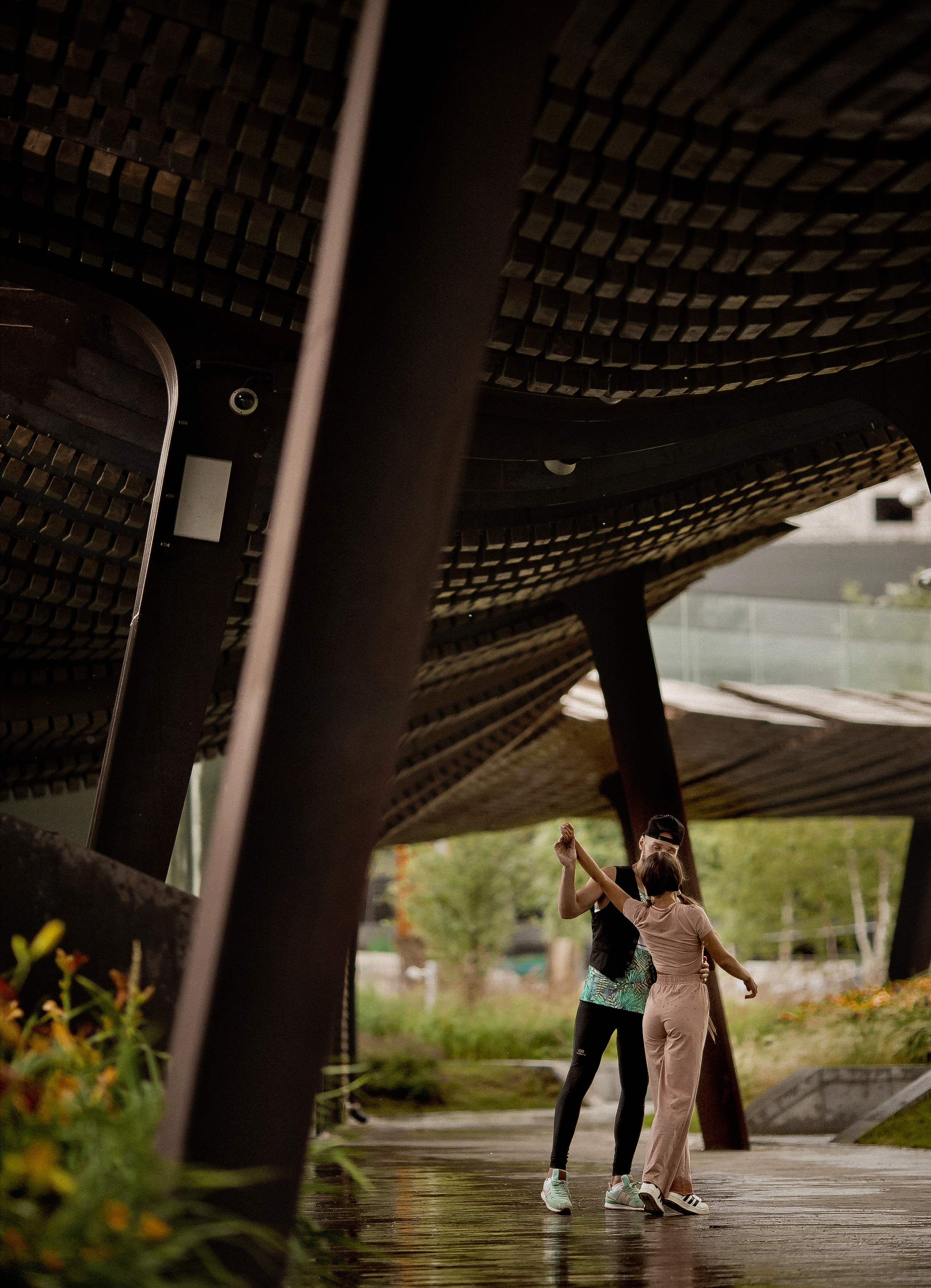 Кирилл и Женя. Парк Тюфелева роща. Фотограф