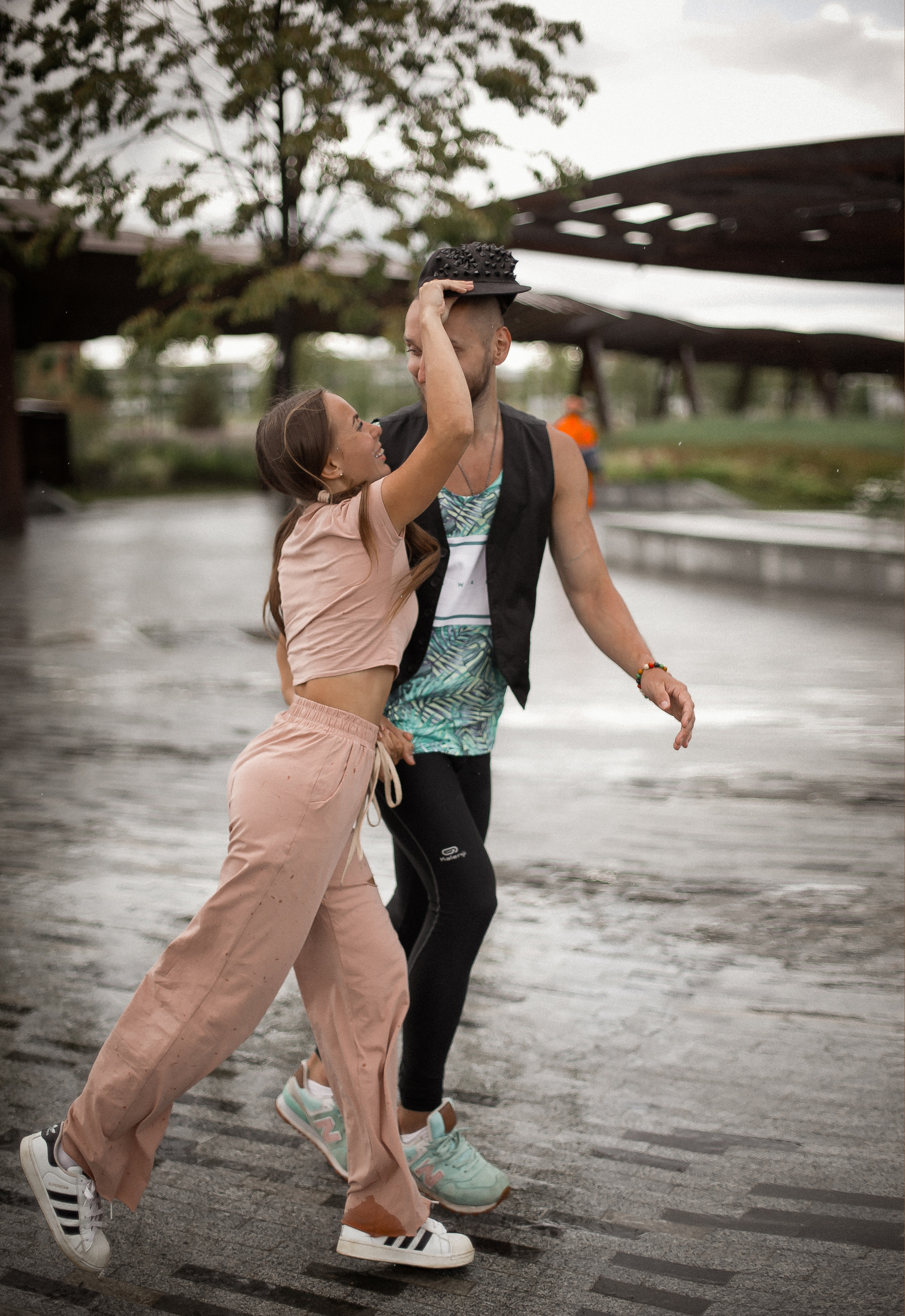 Кирилл и Женя. Парк Тюфелева роща. Фотограф