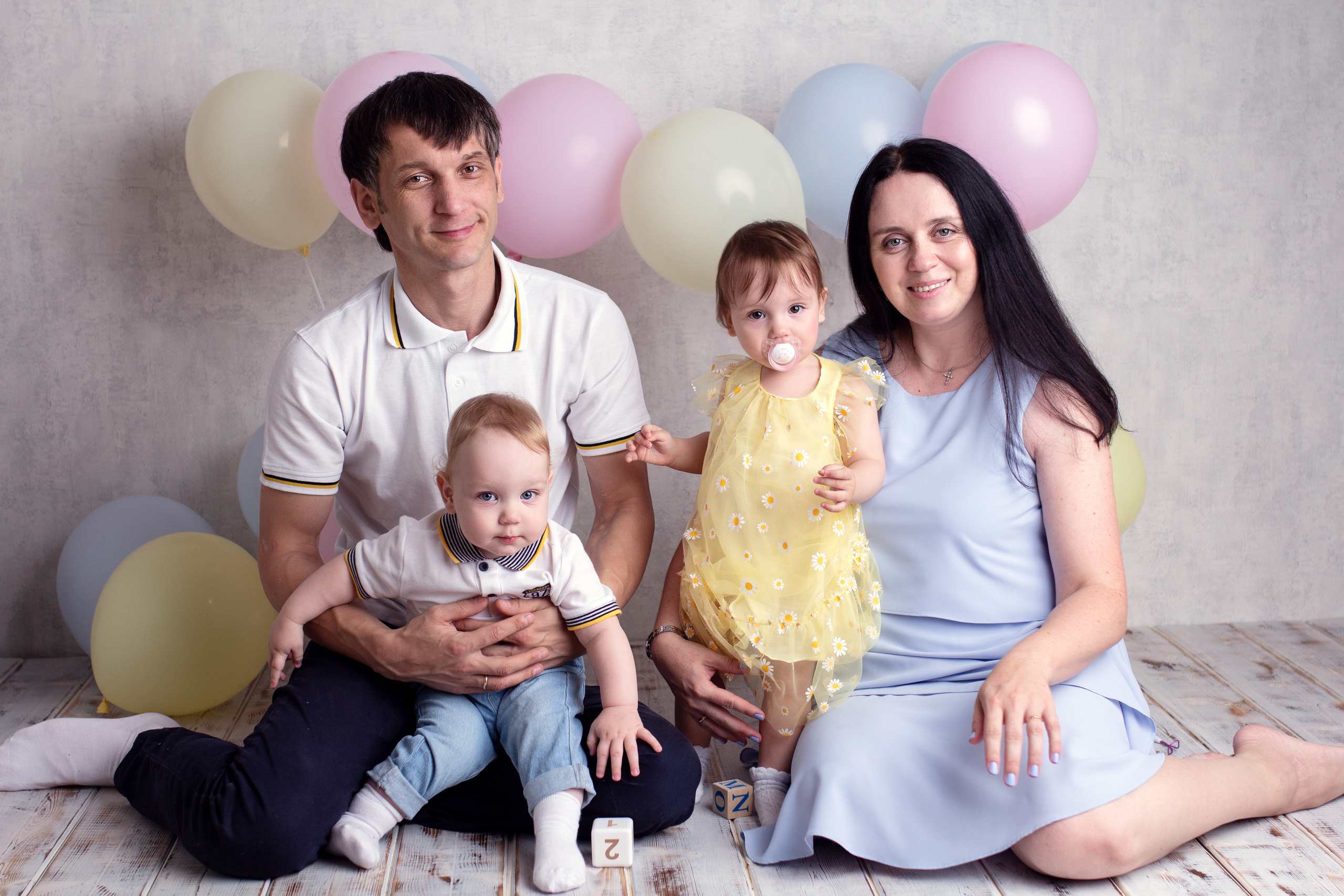 Максим и Алиса. Фотограф новорожденных в Барнауле Русакова Анастасия