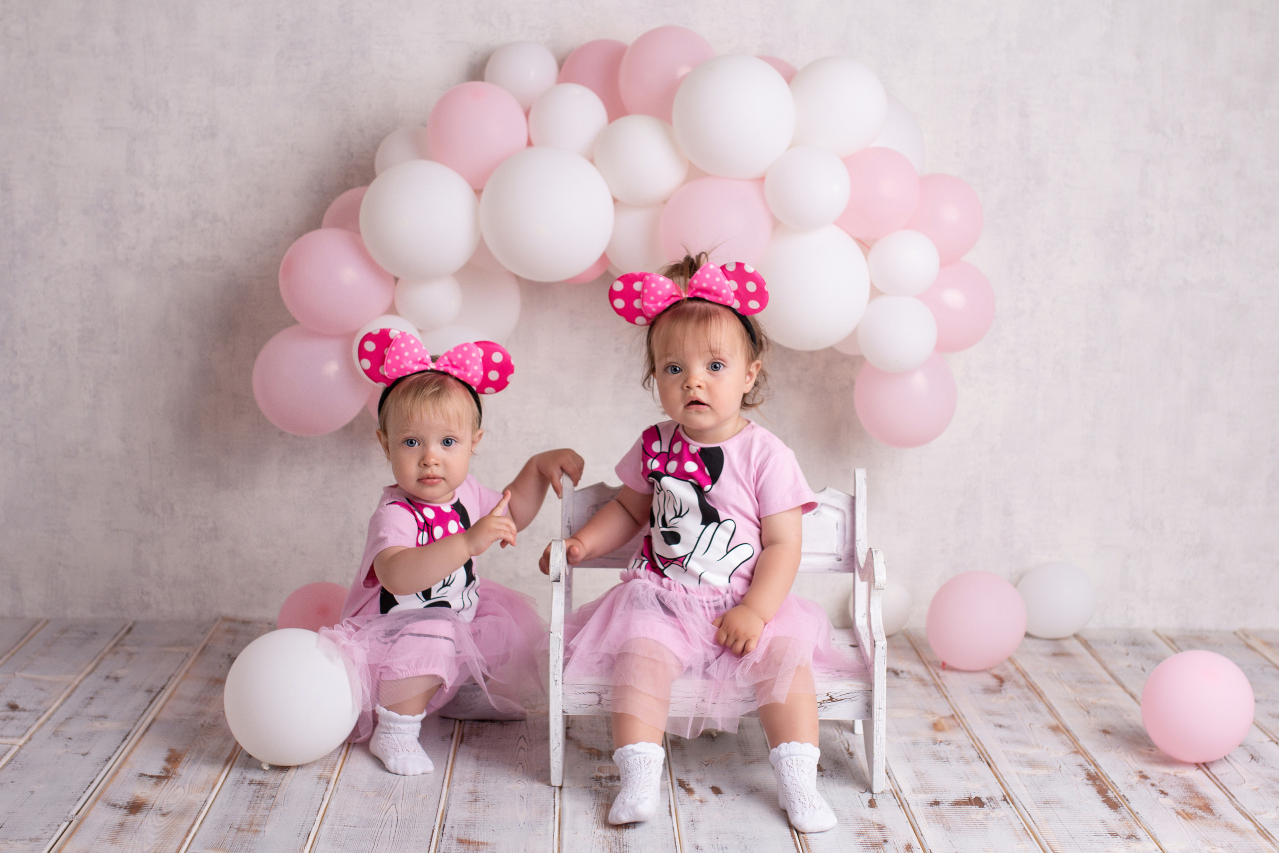 Диана и Яна. Фотограф новорожденных в Барнауле Русакова Анастасия