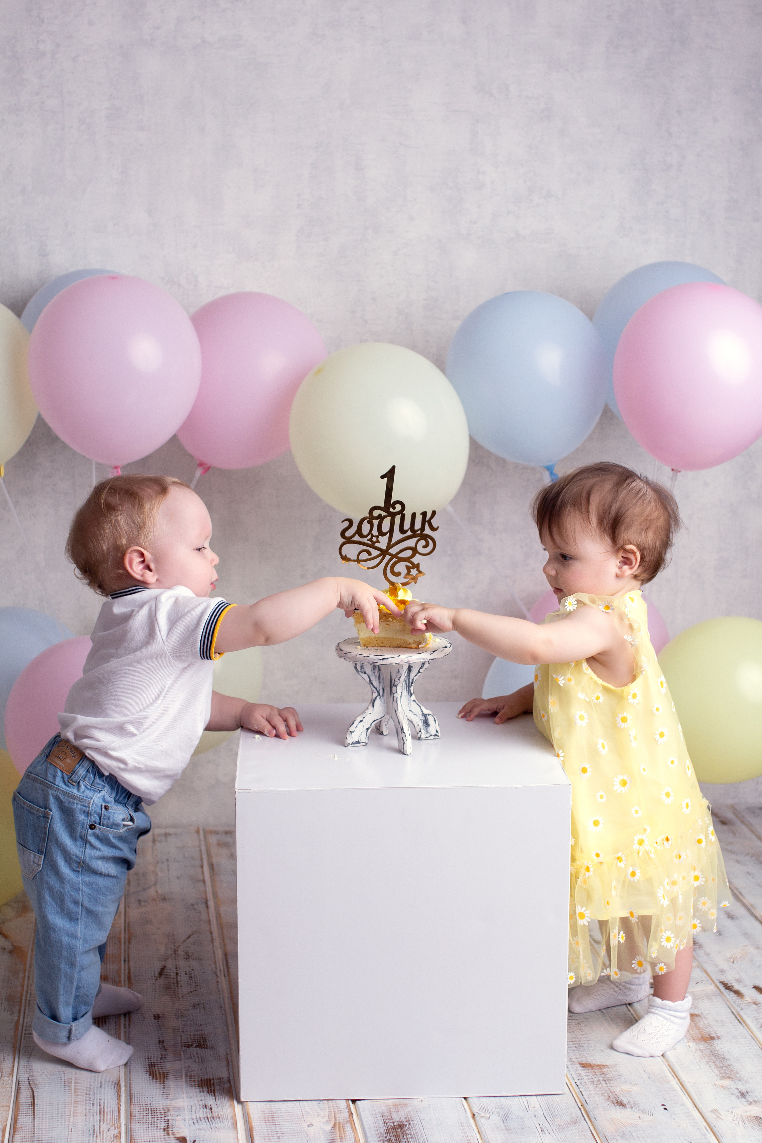 Максим и Алиса. Фотограф новорожденных в Барнауле Русакова Анастасия