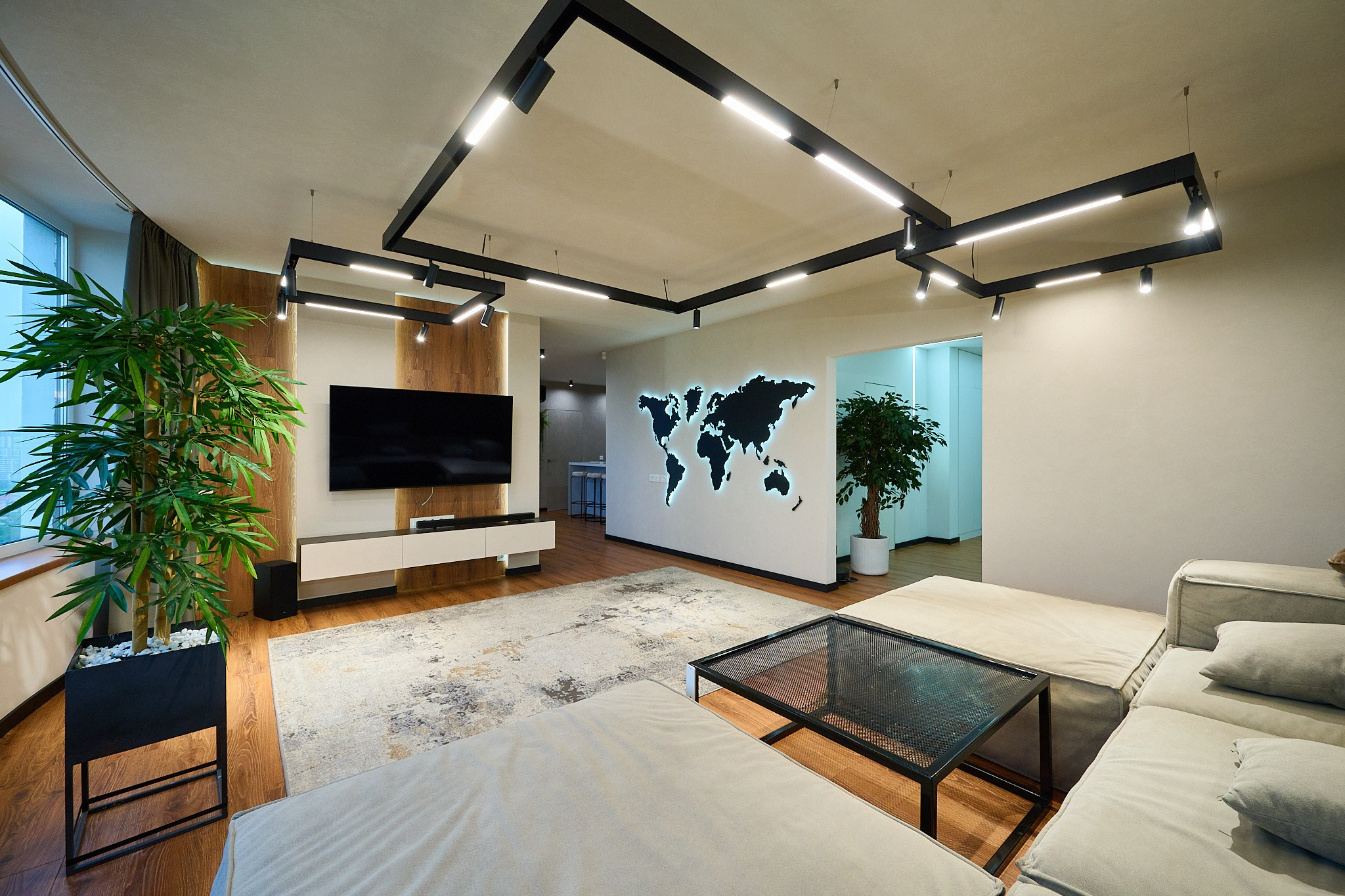 телевизор прозрачно черный стол черные лампочки серые оттенки 