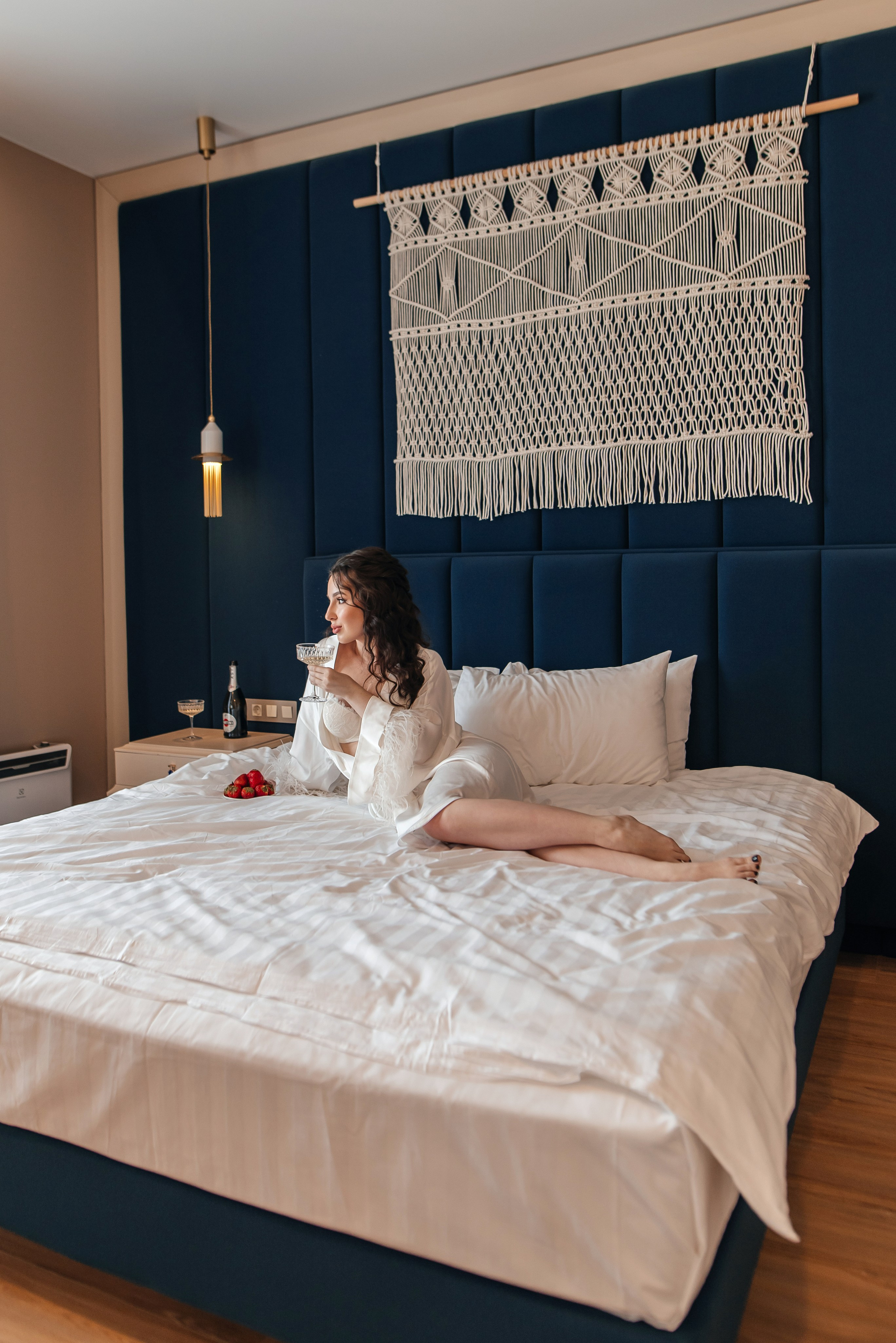 Свадебное утро в отеле у моря. Свадебный фотограф Елена Рякина