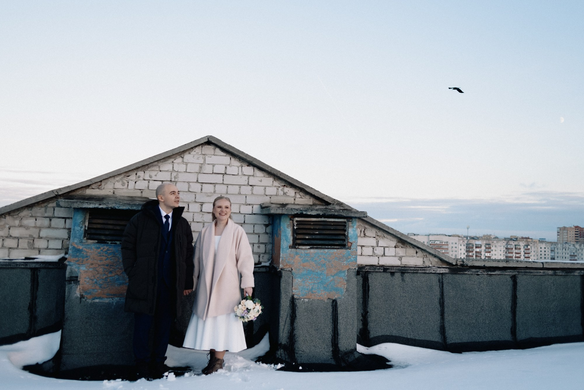 Свадебный фотограф в Тюмени — Фотосессия Максима и Лизы на крыше и в студии. Портретный фотограф Тюмень Дарья Мустафина