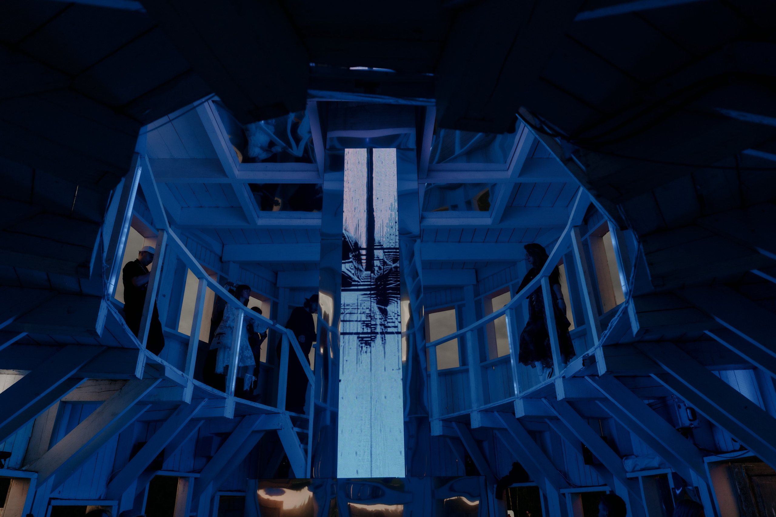 Signal 2024. @tomrus: Рустам Шагиморданов — фотограф