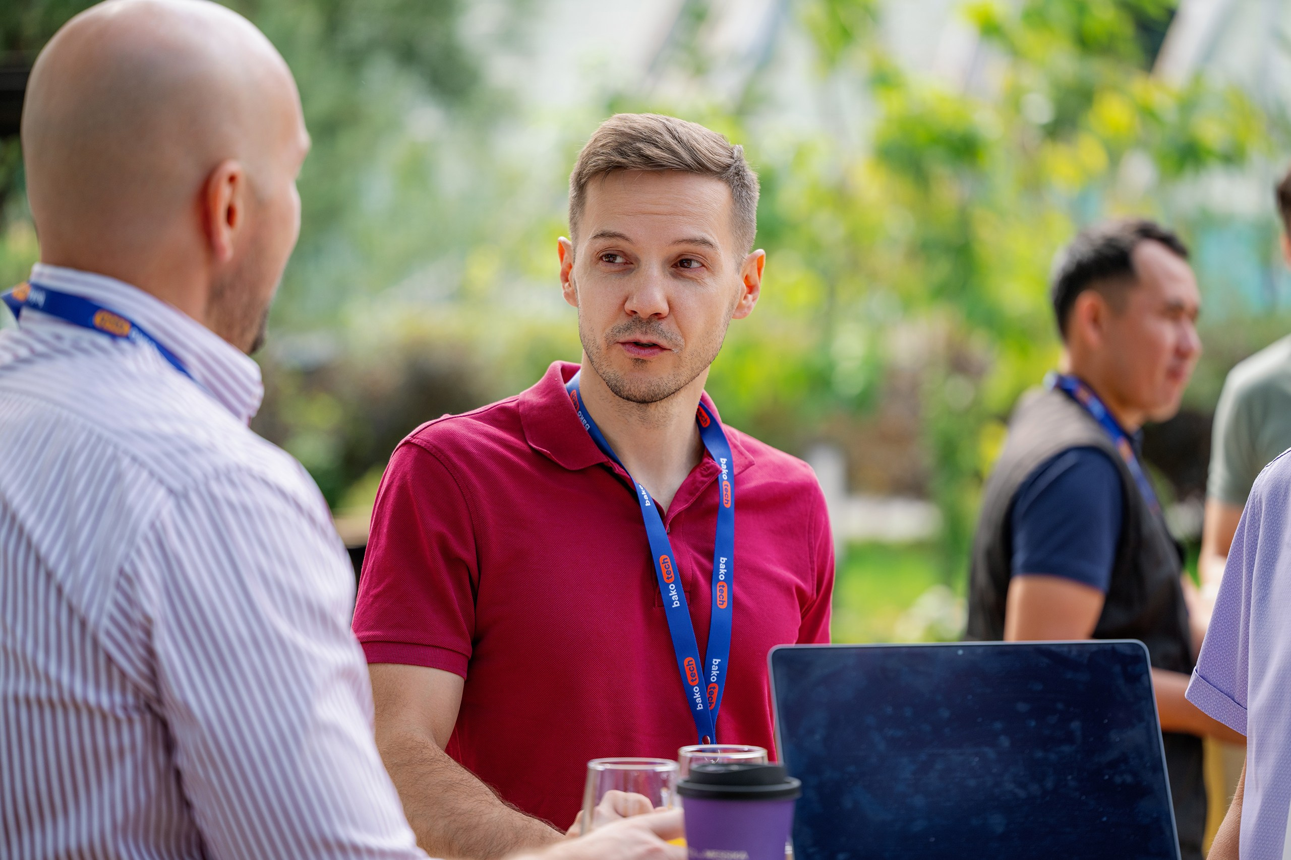 Конференция/Игра в тенис — BakoTech&Cloudfire. Фотограф в Алматы — Алексей Коньков | Репортаж, свадьбы, портреты