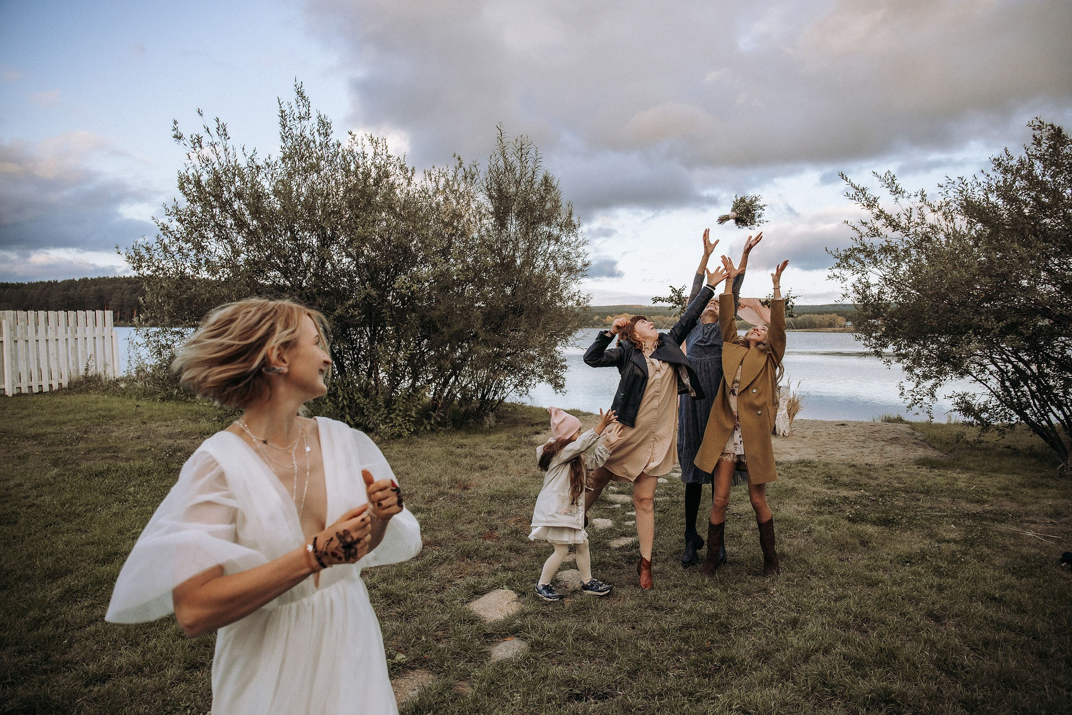 бросание букета невесты 2024