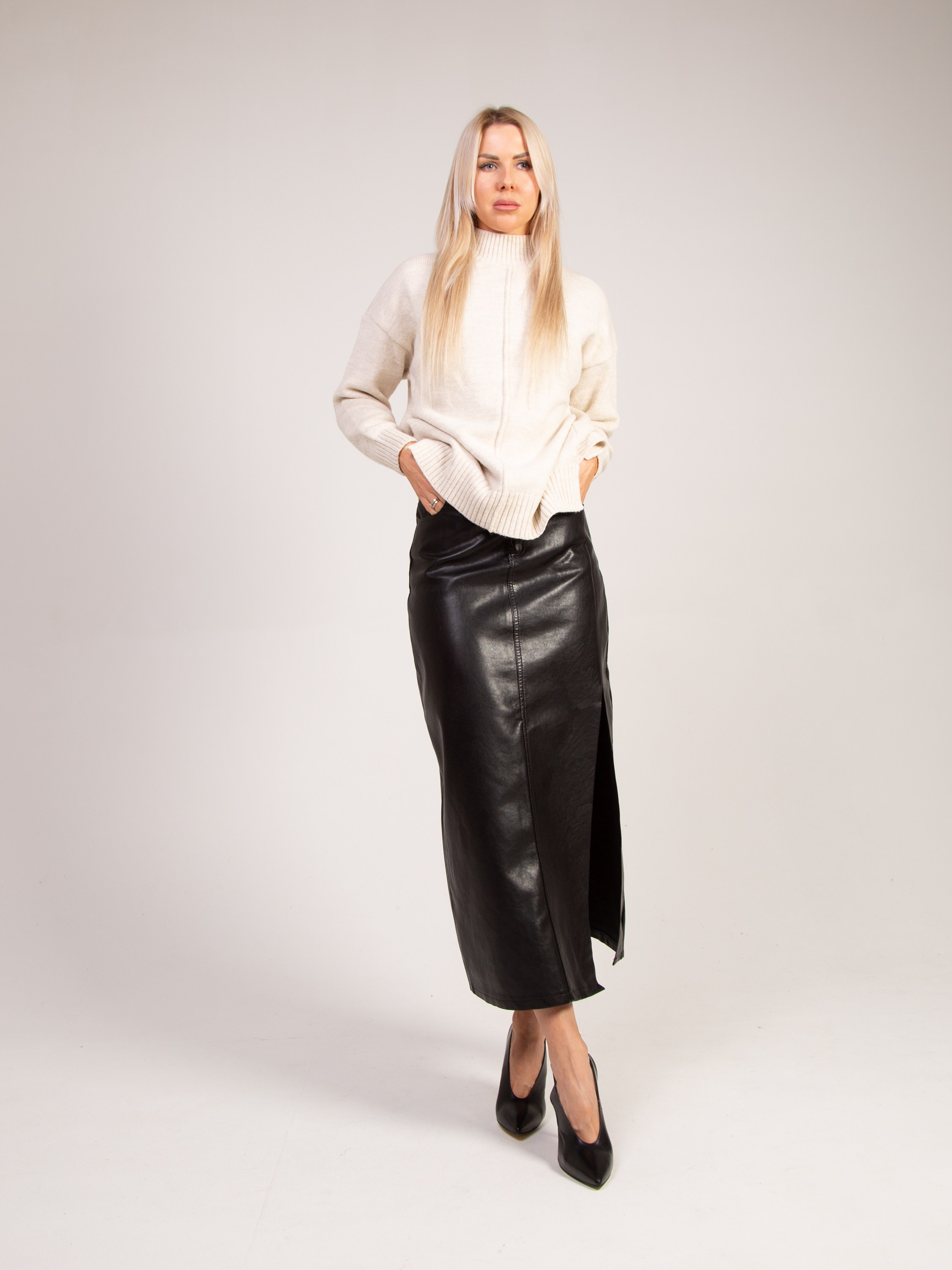 Маркетплейсы WB/OZON/Яндекс Маркет. Свадебный фотограф Москва. Семейный фотограф. Предметная съемка, съемка одежды