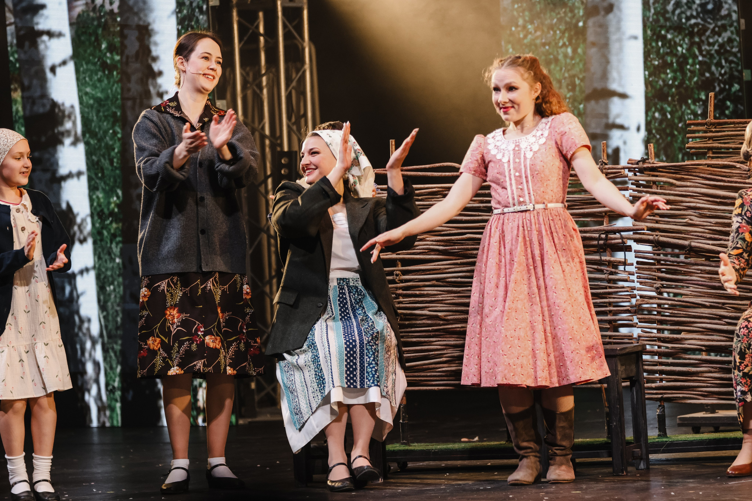 Василий Теркин, театр «Русская песня». Фотограф Ольга Махалова — Санкт-Петербург, Москва, Нижний Новгород