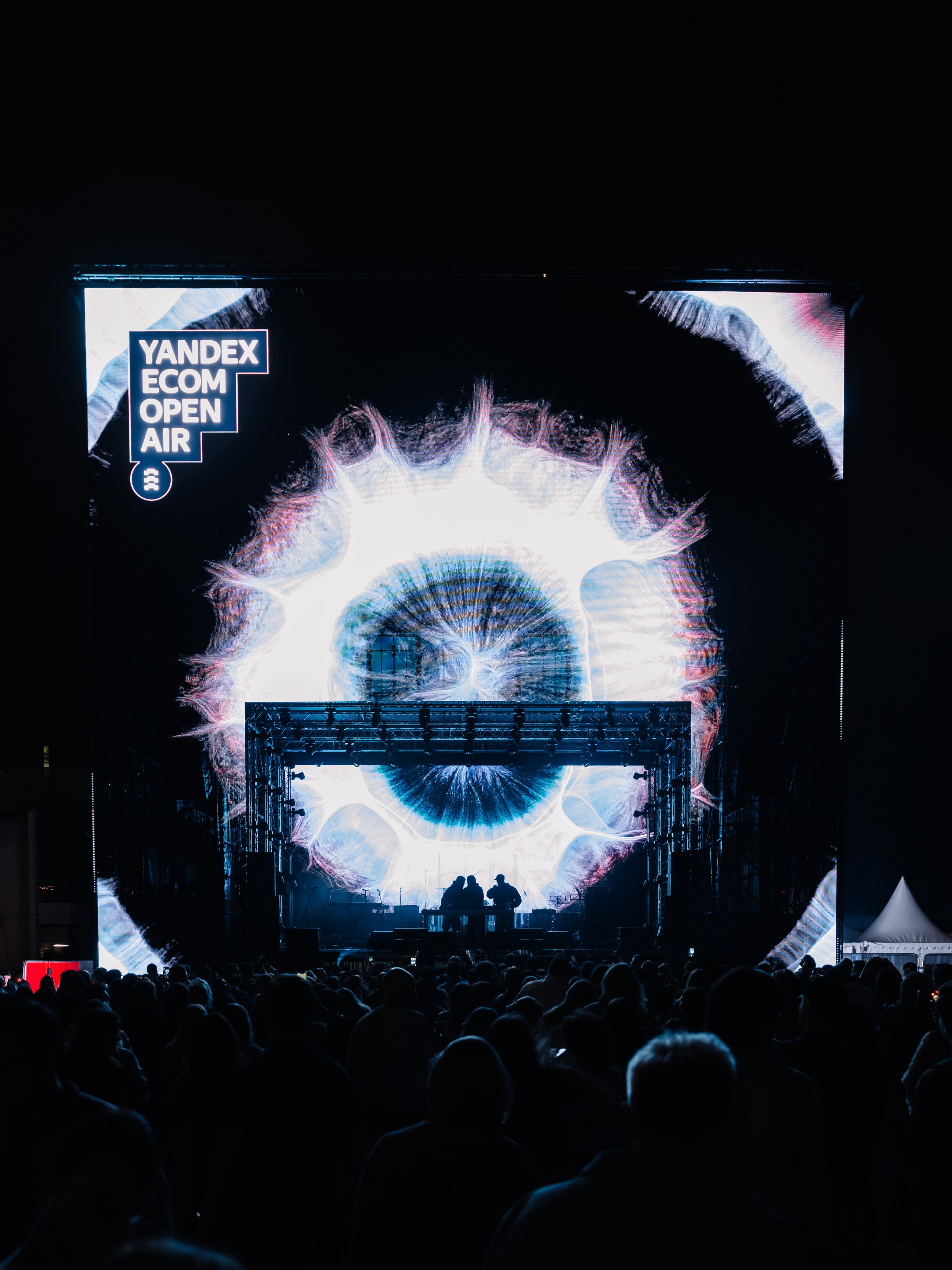 YANDEX ECOM STAGE, FORMATE. @tomrus: Рустам Шагиморданов — фотограф