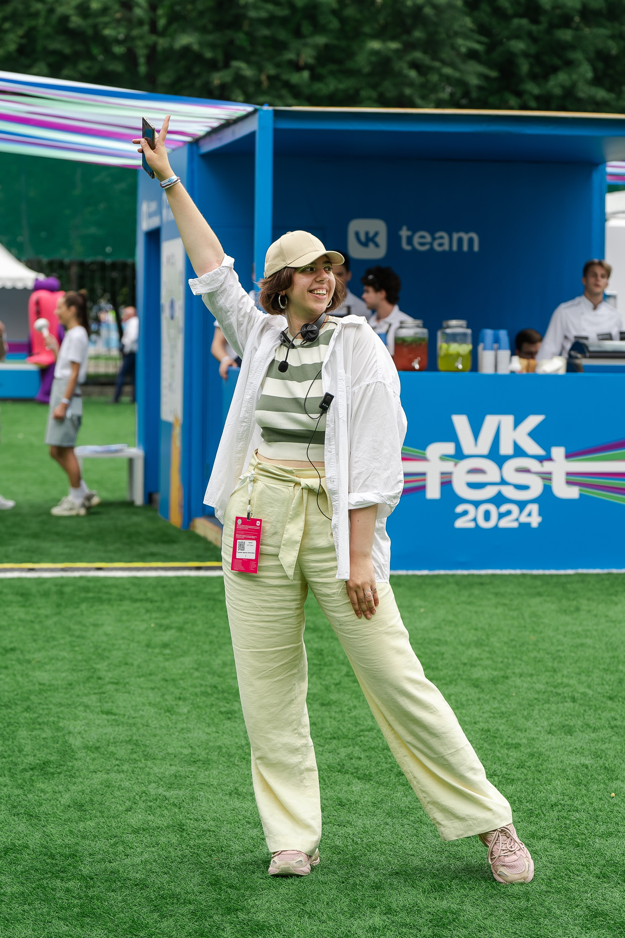 ВК ФЕСТ. Репортажный и свадебный фотограф в Москве