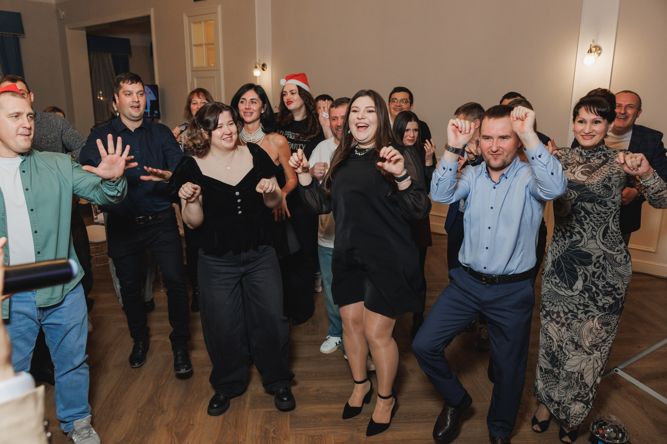 Новогодний корпоратив. Фотограф в Москве Дмитрий Емельянов