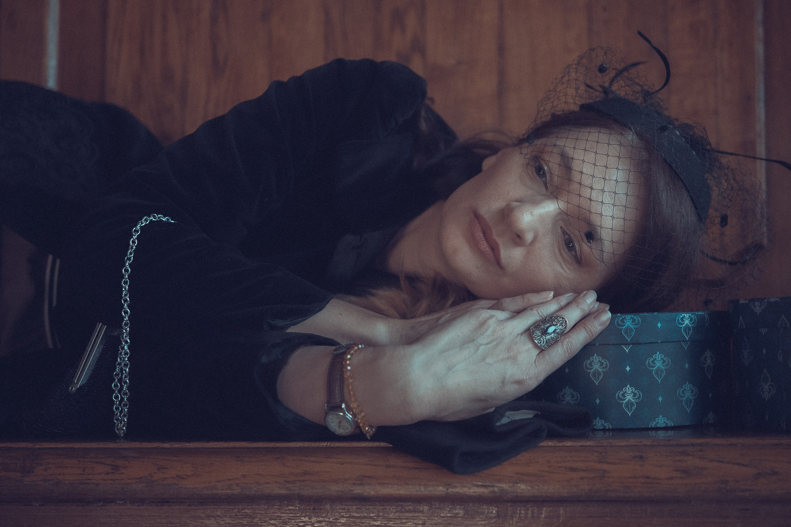 Ретро на Витебском вокзале. Professional photoartist in St. Petersburg (wedding, reportage, portrait, model book, love story) Alexander Shvedov