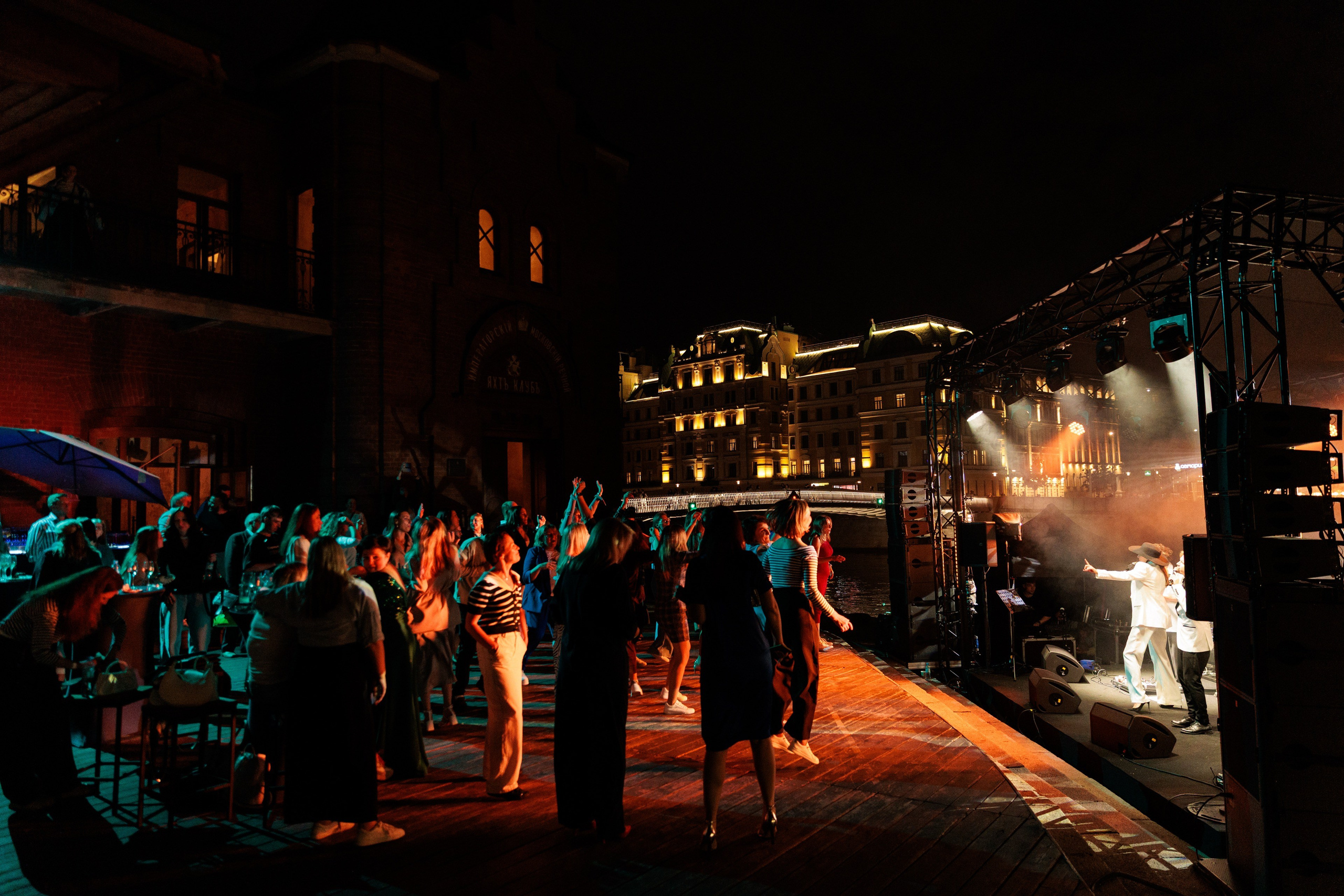 Корпоратив в Императорском яхт-клубе. Commercial photographer | Anton Ermakov