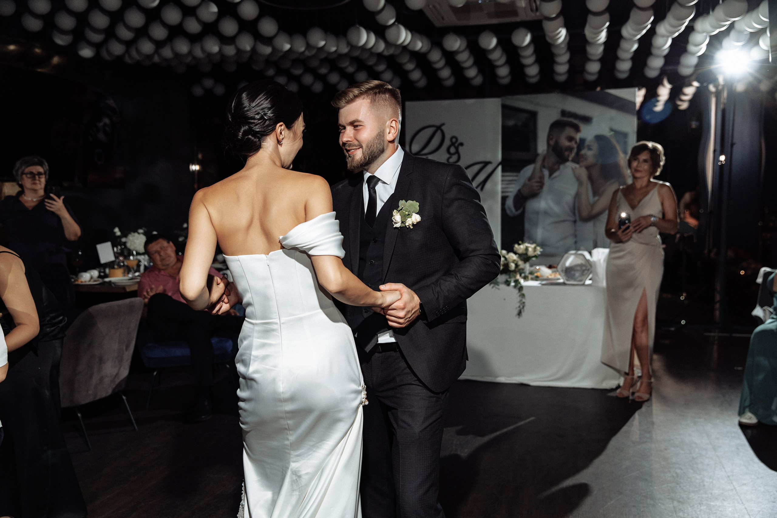 Анонс свадьбы Дима и Ира. Свадебный фотограф в Воронеже Денис Коровин