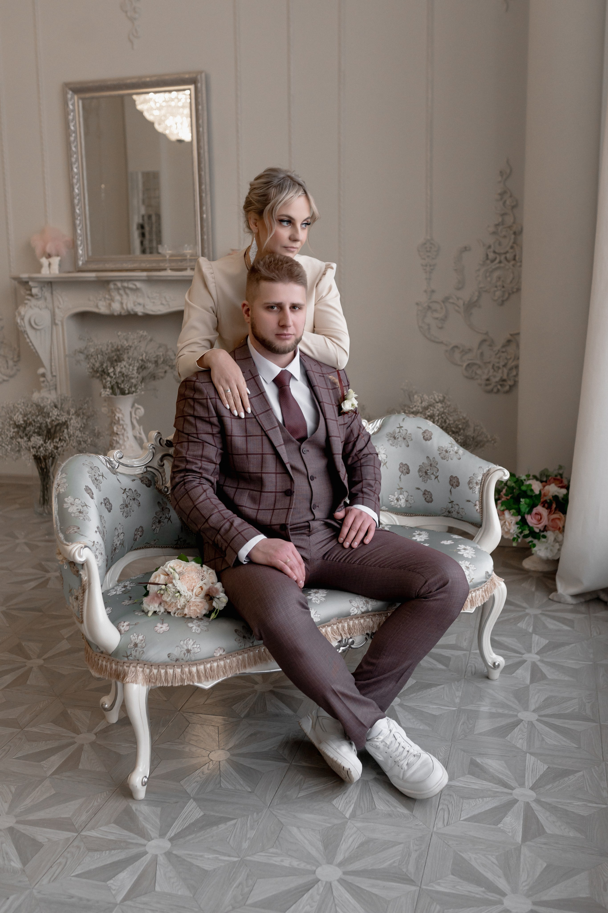 Свадебная фотосессия в студии. Фотограф Ким Наталья в Красноярске