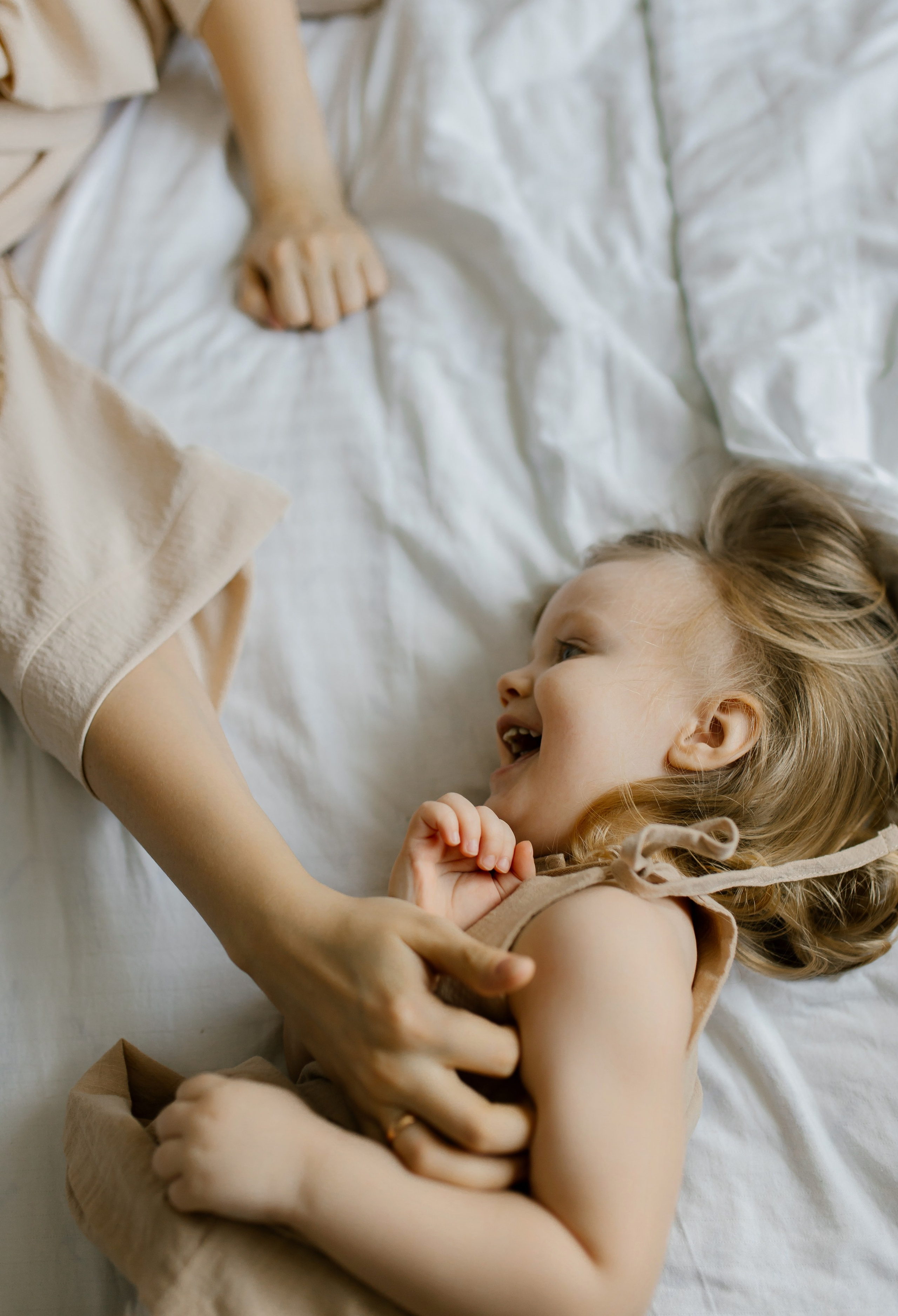 Полина & Арина