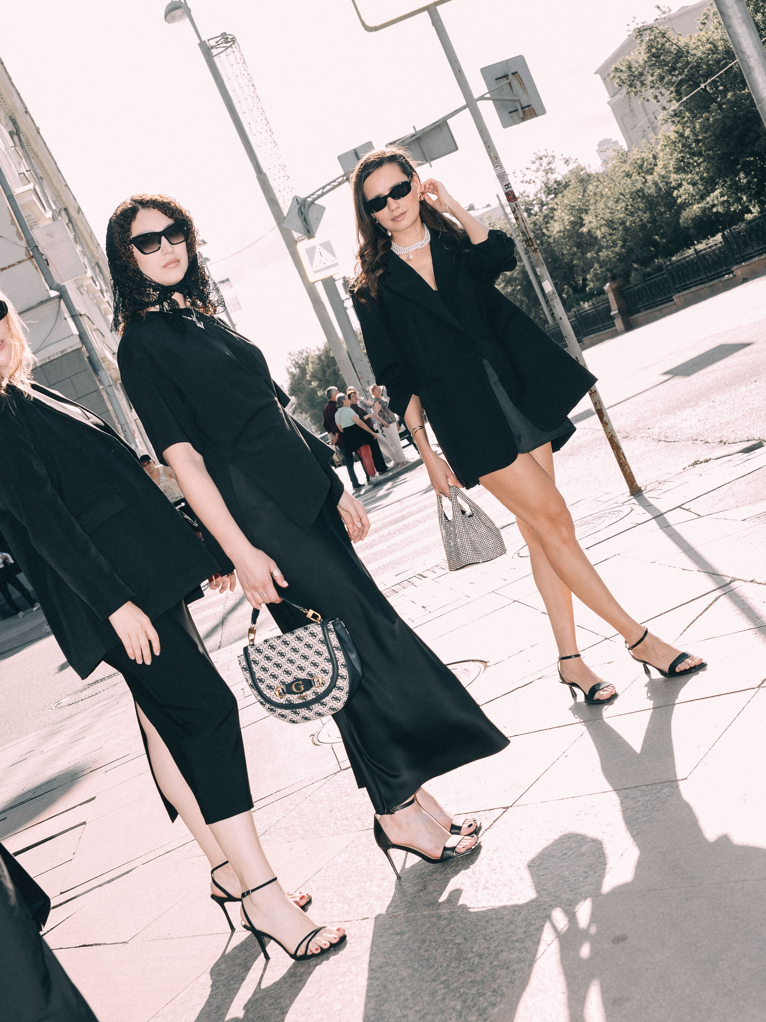 Девичник в чёрном. Фотограф в Екатеринбурге Яна Круташова