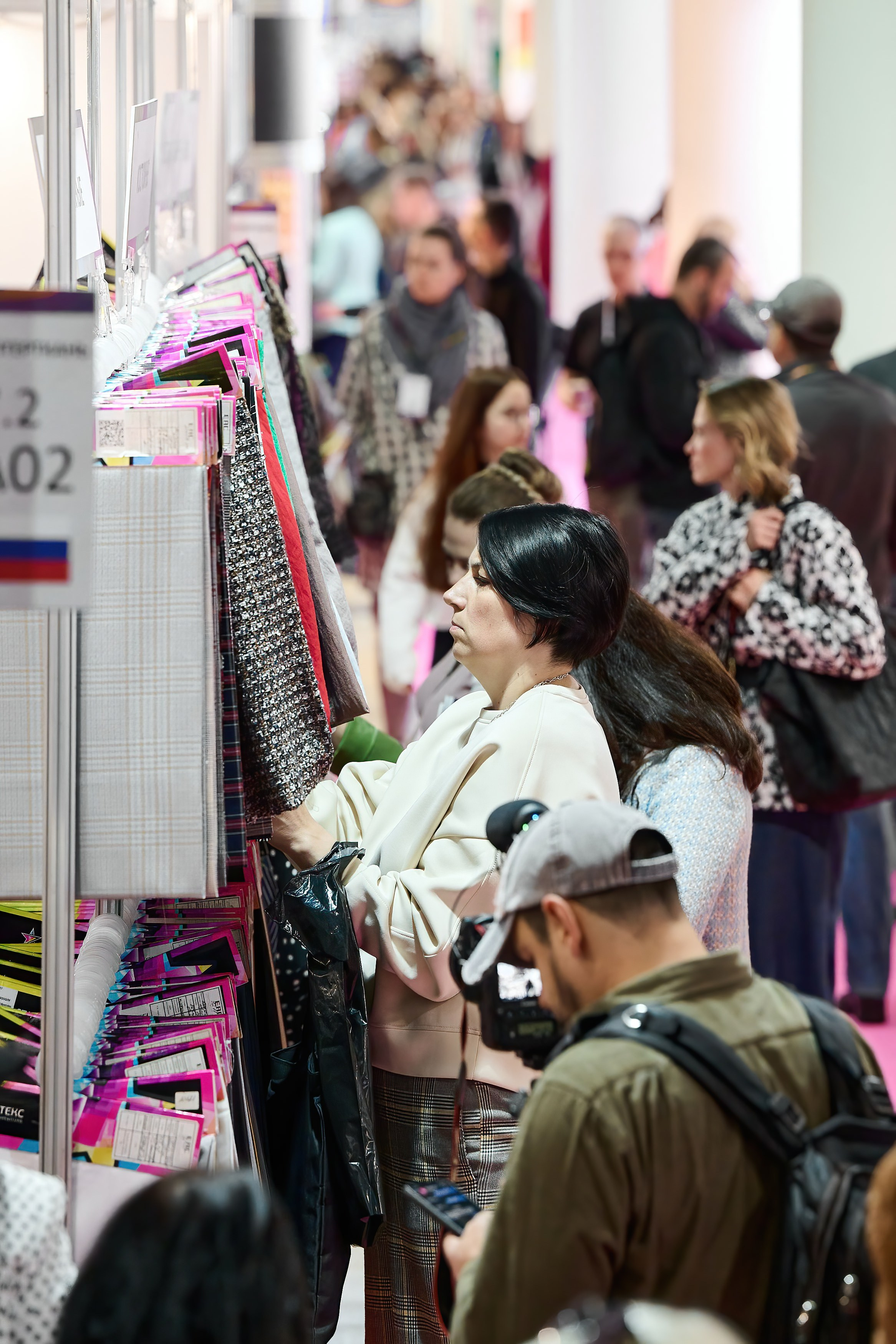 Интерткань. 2022. Дима Бабушкин. Фотограф. Подиум. Репортаж. Творчество. Дорого