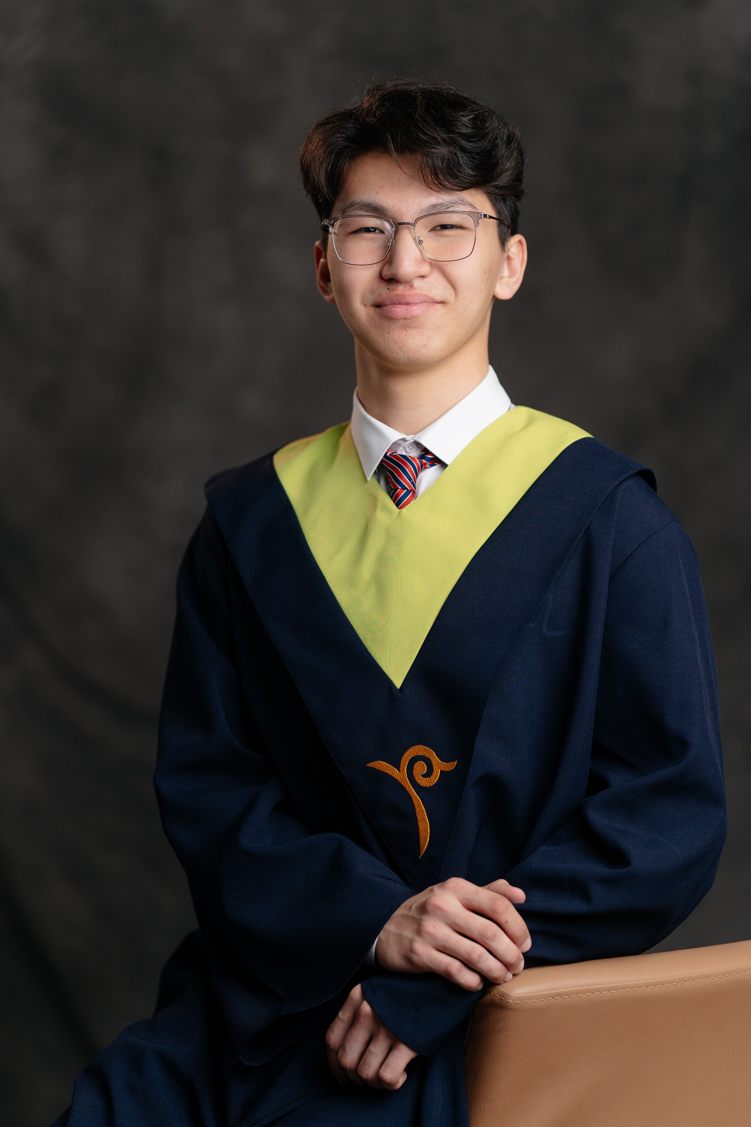 Портреты. Выпускные альбомы в Нур-Султане (Астана) и по всему Казахстану