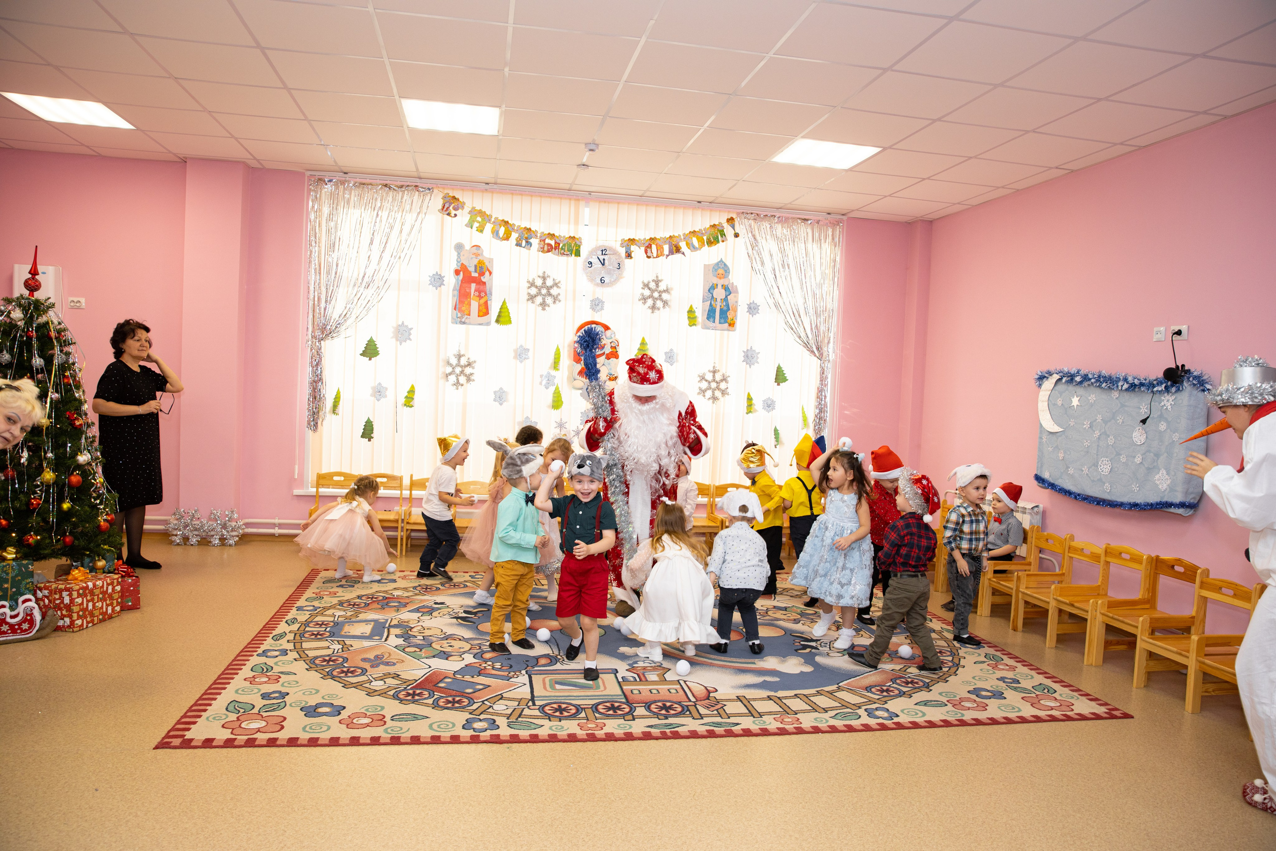 Новогодний утренник Полисадик. Фотограф в Железнодорожном и Балашихе