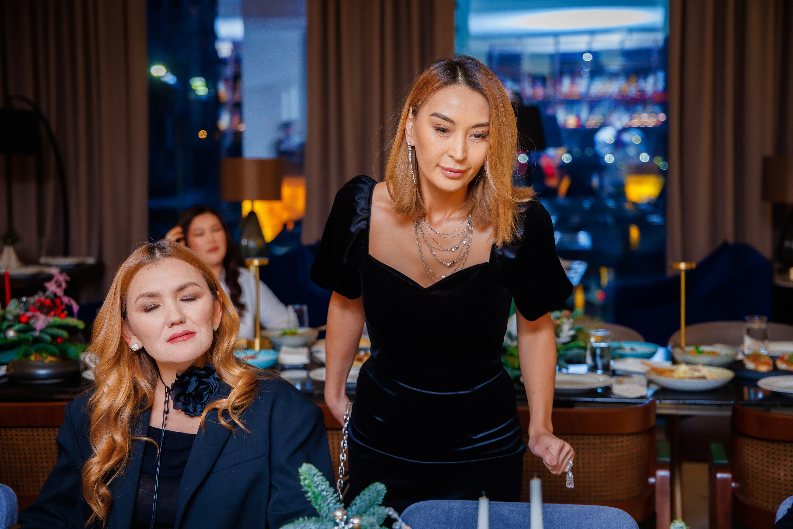 Мероприятие в заведении. Семейный и Свадебный фотограф в Астане Александр Астапов