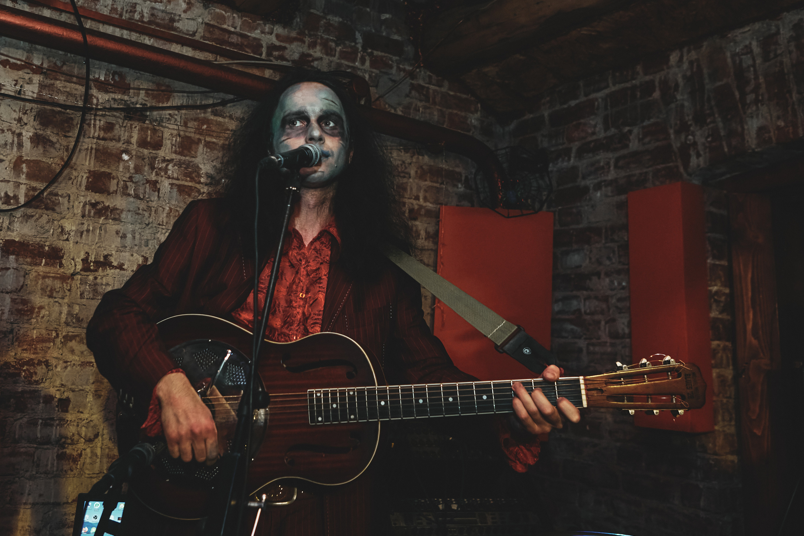 Банкеты, вечеринки, бары. Visual artist Konstantin KoT