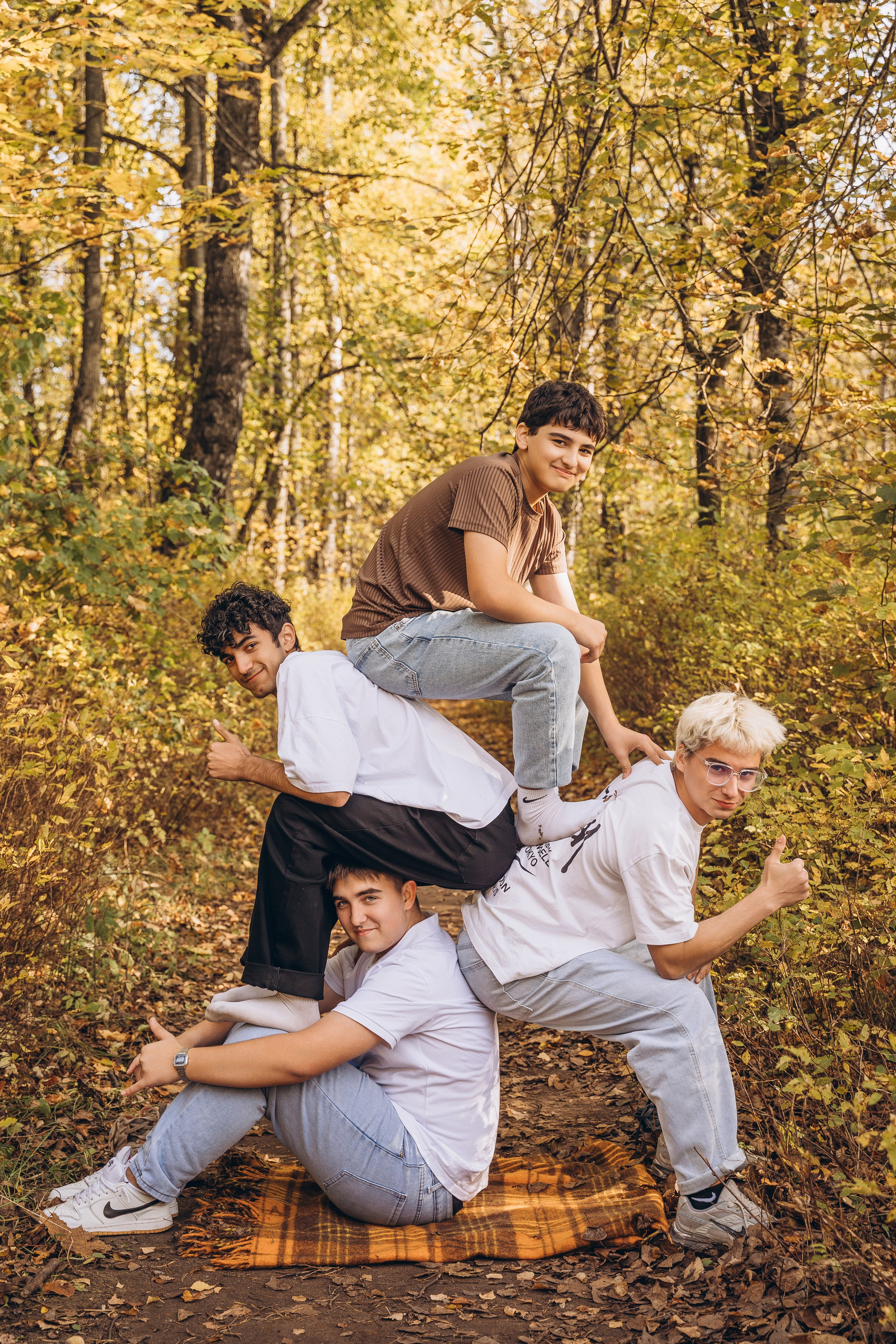 ОСЕННЯЯ СЪЁМКА. 9 КЛАСС. МАРГАРИТА КУДРЯШОВА СВАДЕБНЫЙ И СЕМЕЙНЫЙ ФОТОГРАФ ТВЕРЬ МОСКВА