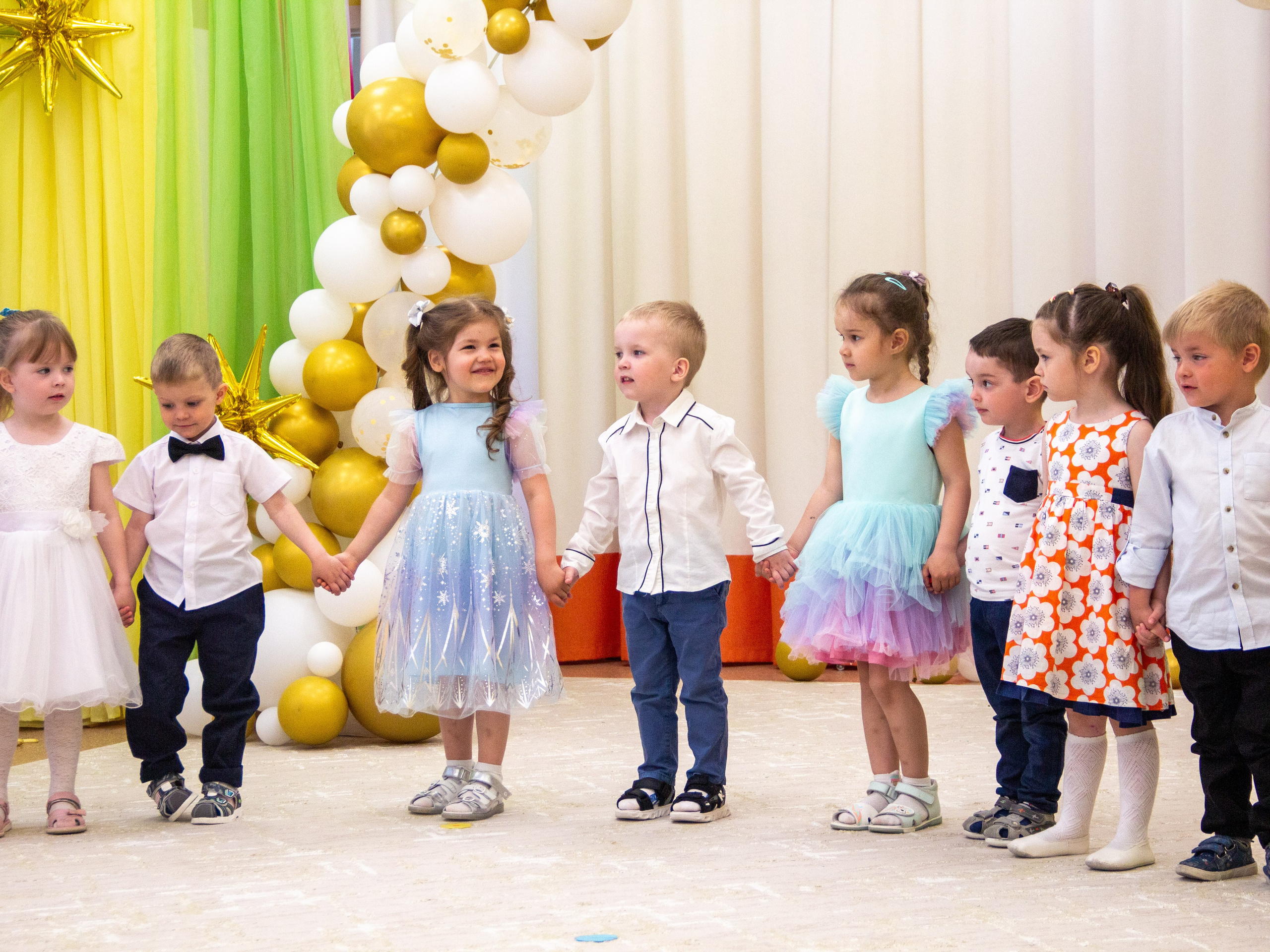 Report: выпускной в д/с «Динамика». Фотограф в Перми Любовь Огородова | Авторские туры