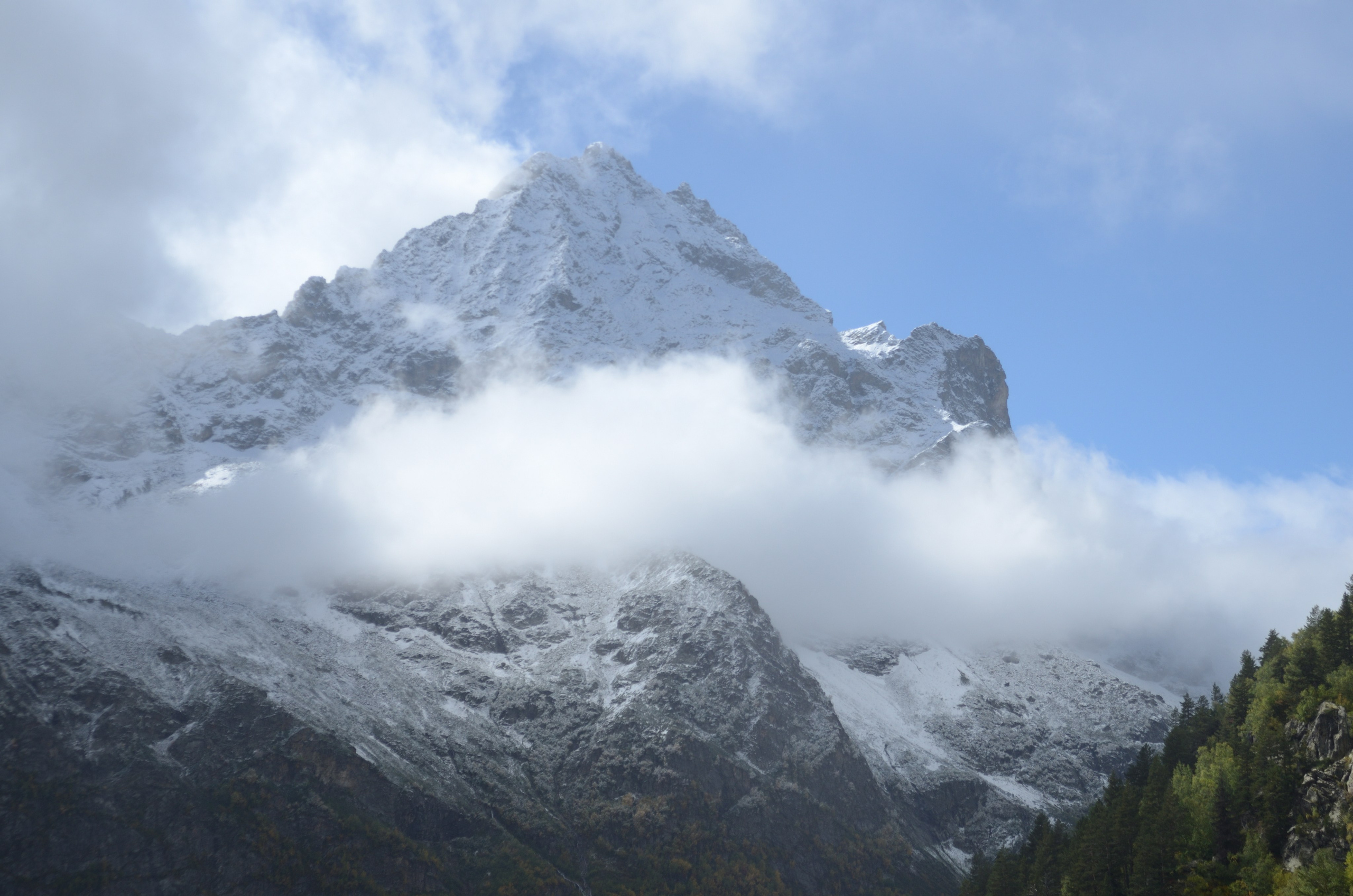 Mazeri To Ushba Glacier. Путешествия Олег Иванов