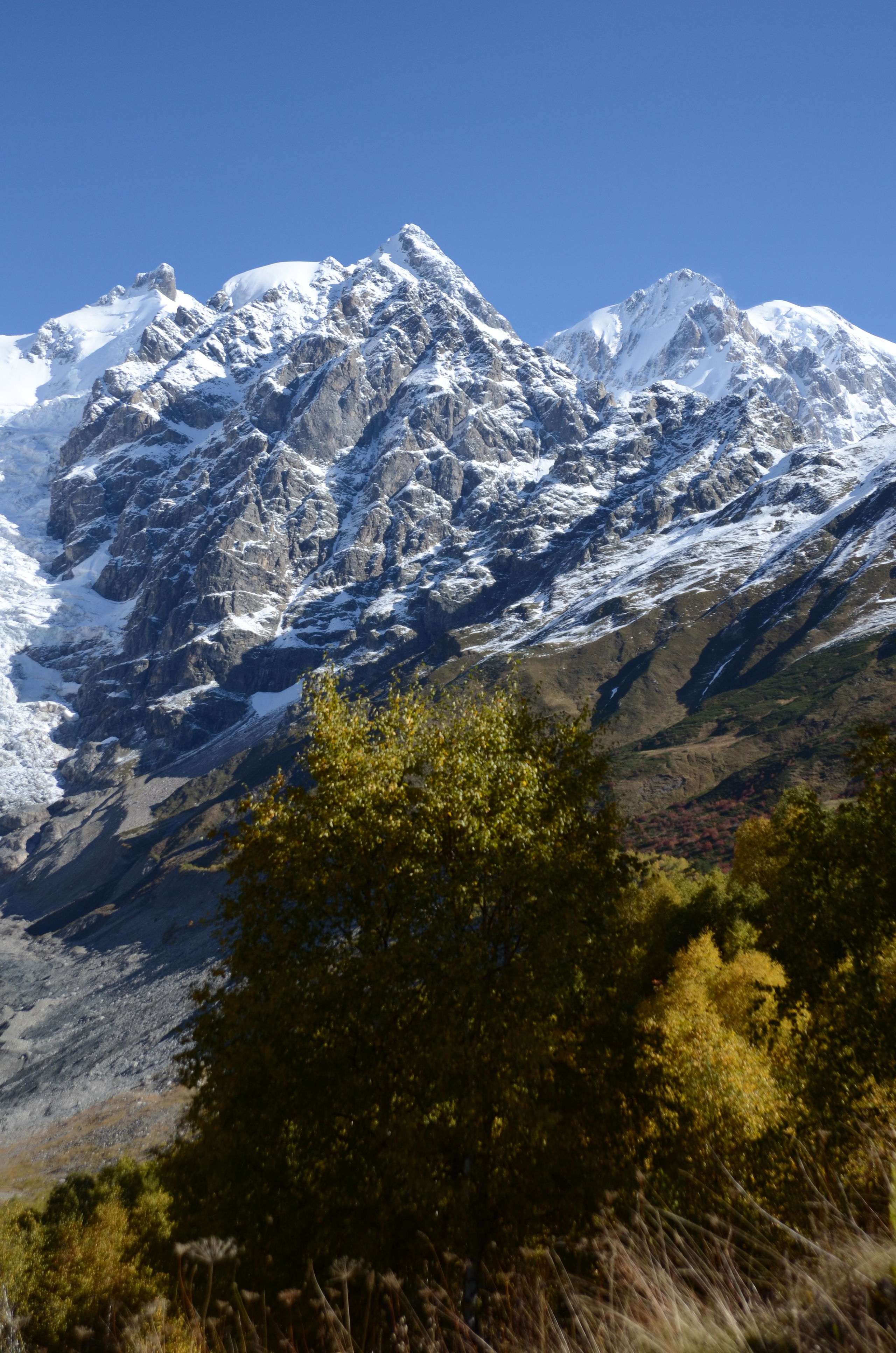 Adishi — Chkhunderi Pass — Khaldechala River Valley. Улицы Мира