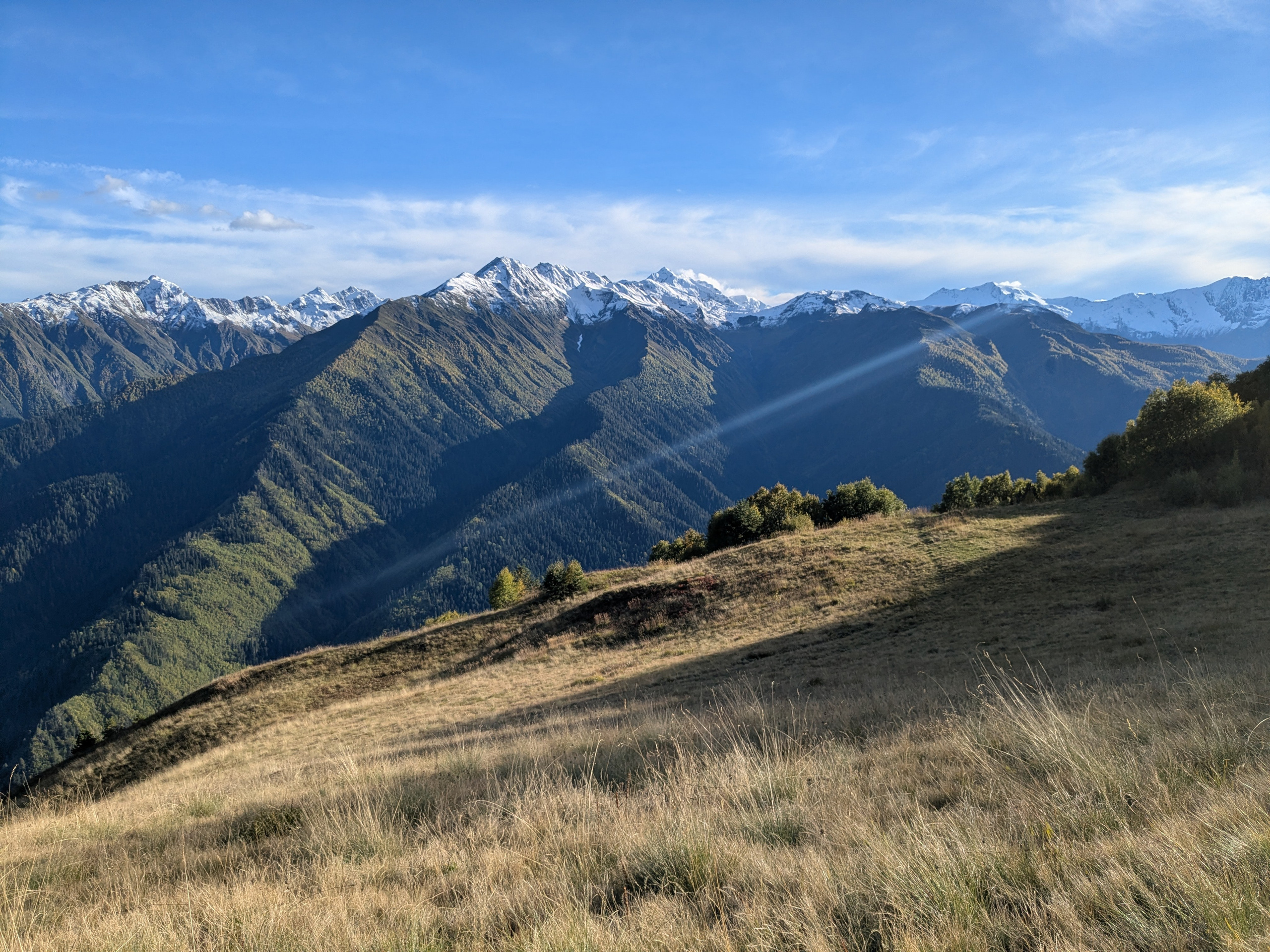 Mazeri — Zuruldi ridge — Tsvirmi. Улицы Мира