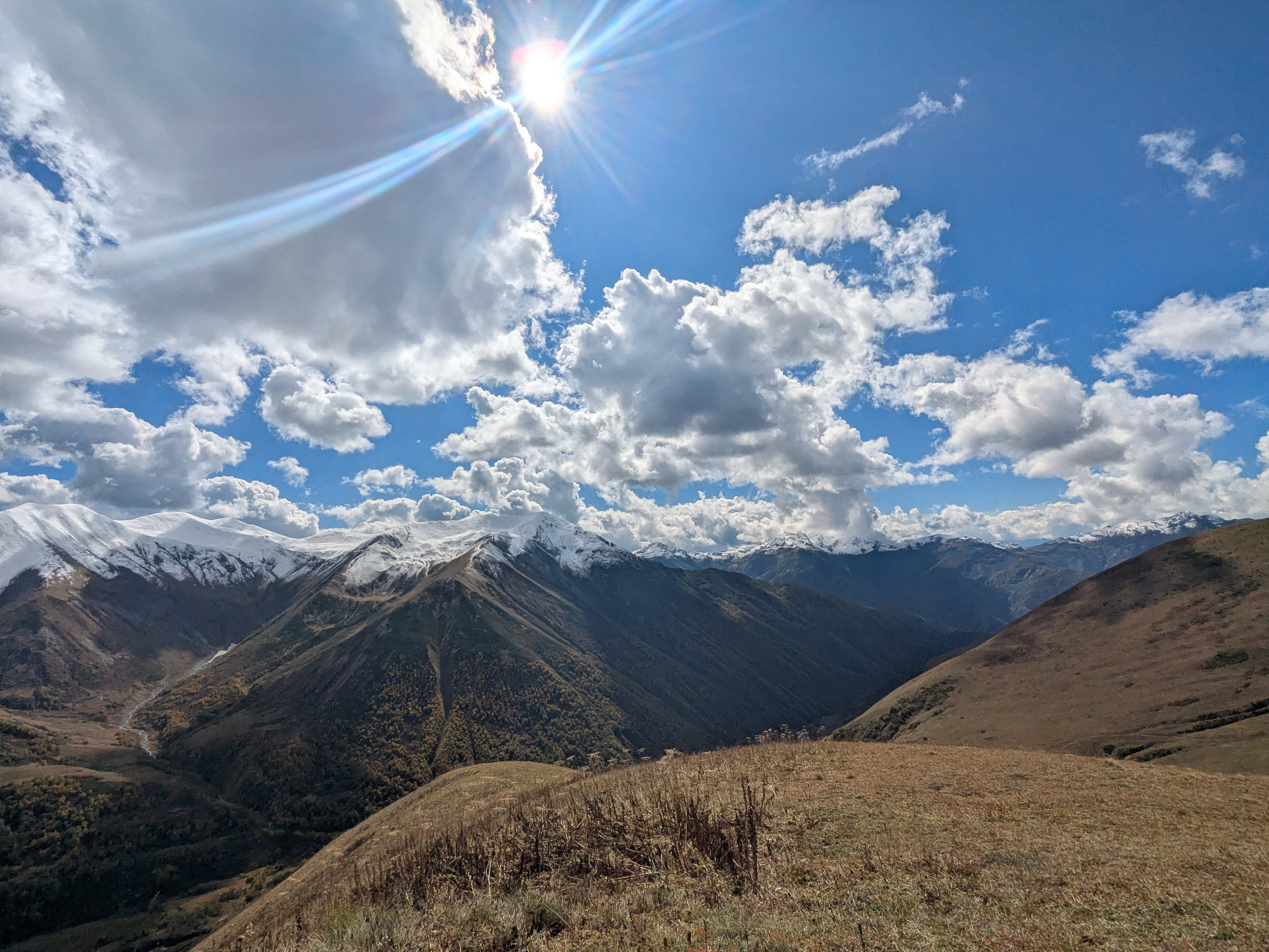Adishi — Chkhunderi Pass — Khaldechala River Valley. Улицы Мира