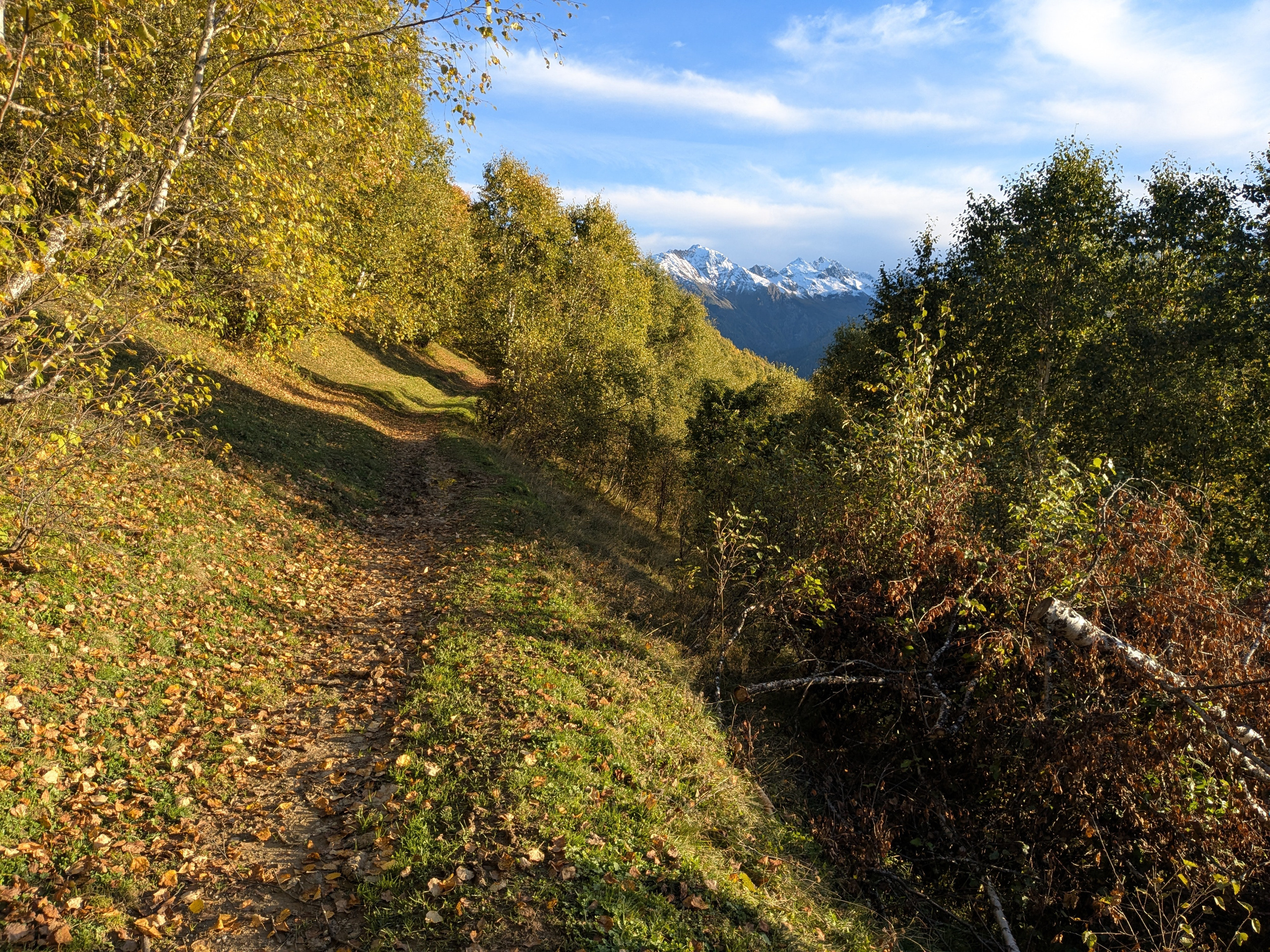Mazeri — Zuruldi ridge — Tsvirmi. Улицы Мира