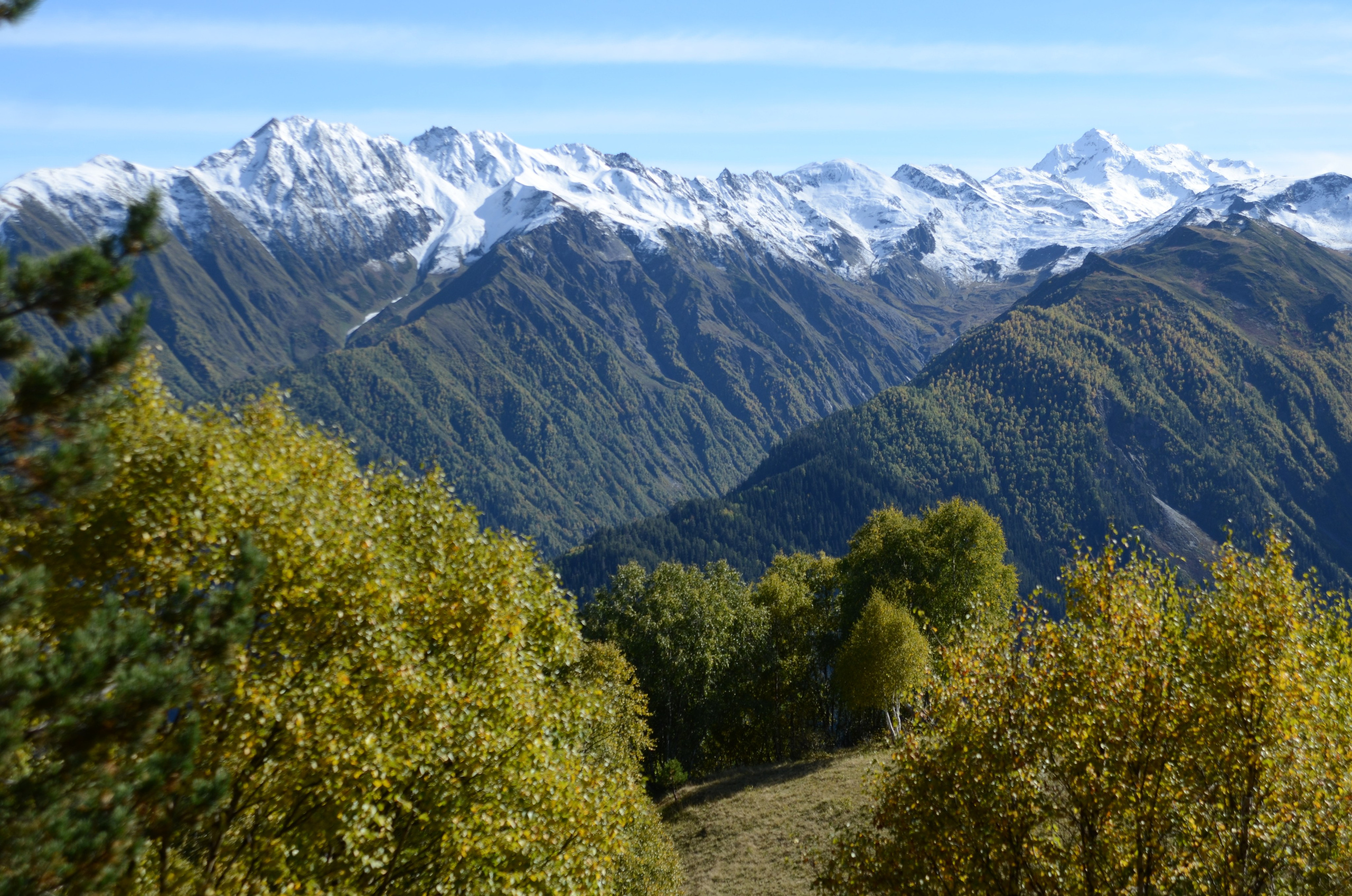 Mazeri — Zuruldi ridge — Tsvirmi. Улицы Мира
