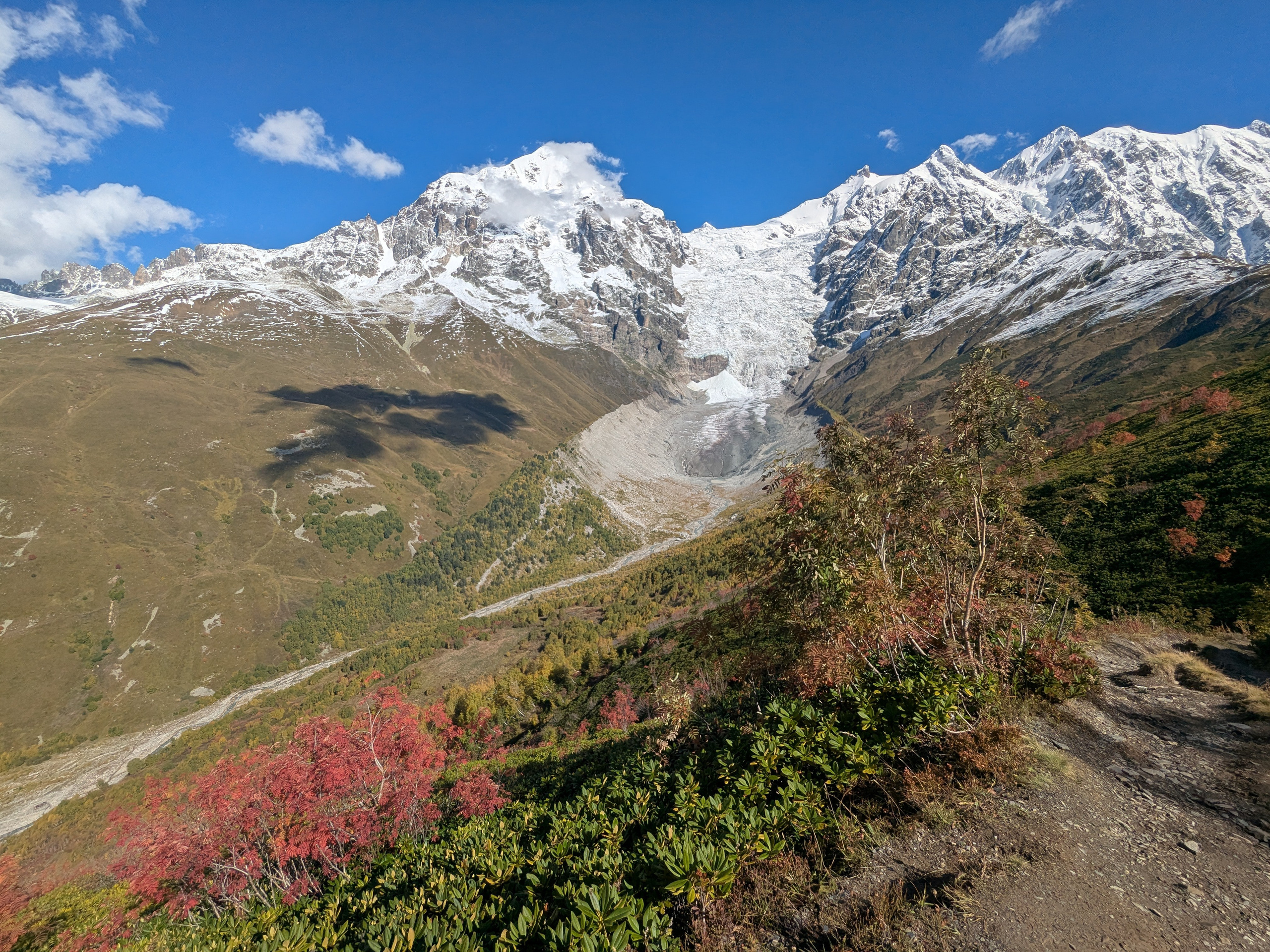 Adishi — Chkhunderi Pass — Khaldechala River Valley. Улицы Мира