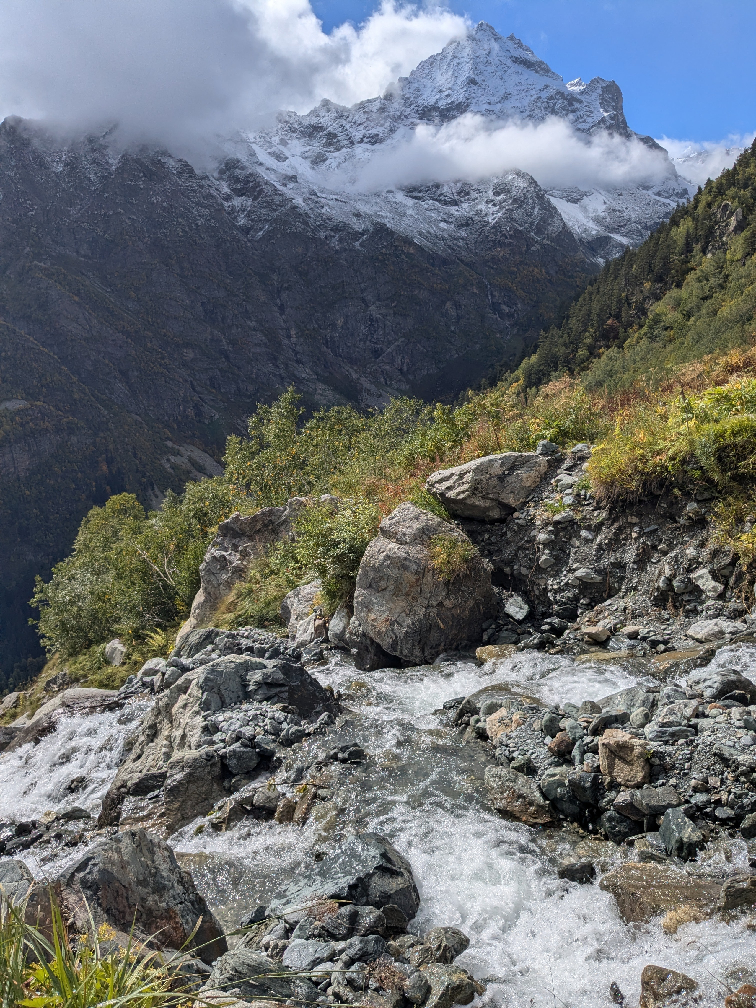 Mazeri To Ushba Glacier. Путешествия Олег Иванов
