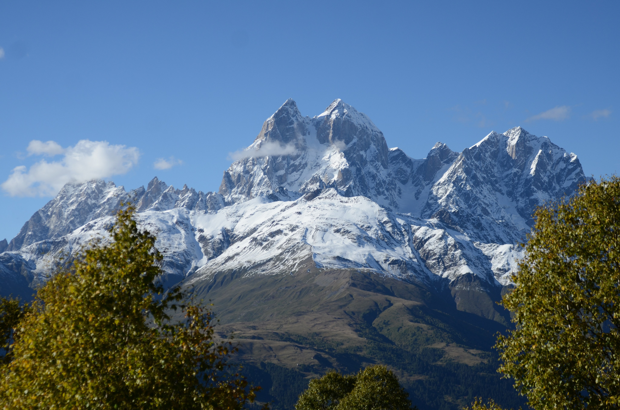 Mazeri — Zuruldi ridge — Tsvirmi. Улицы Мира