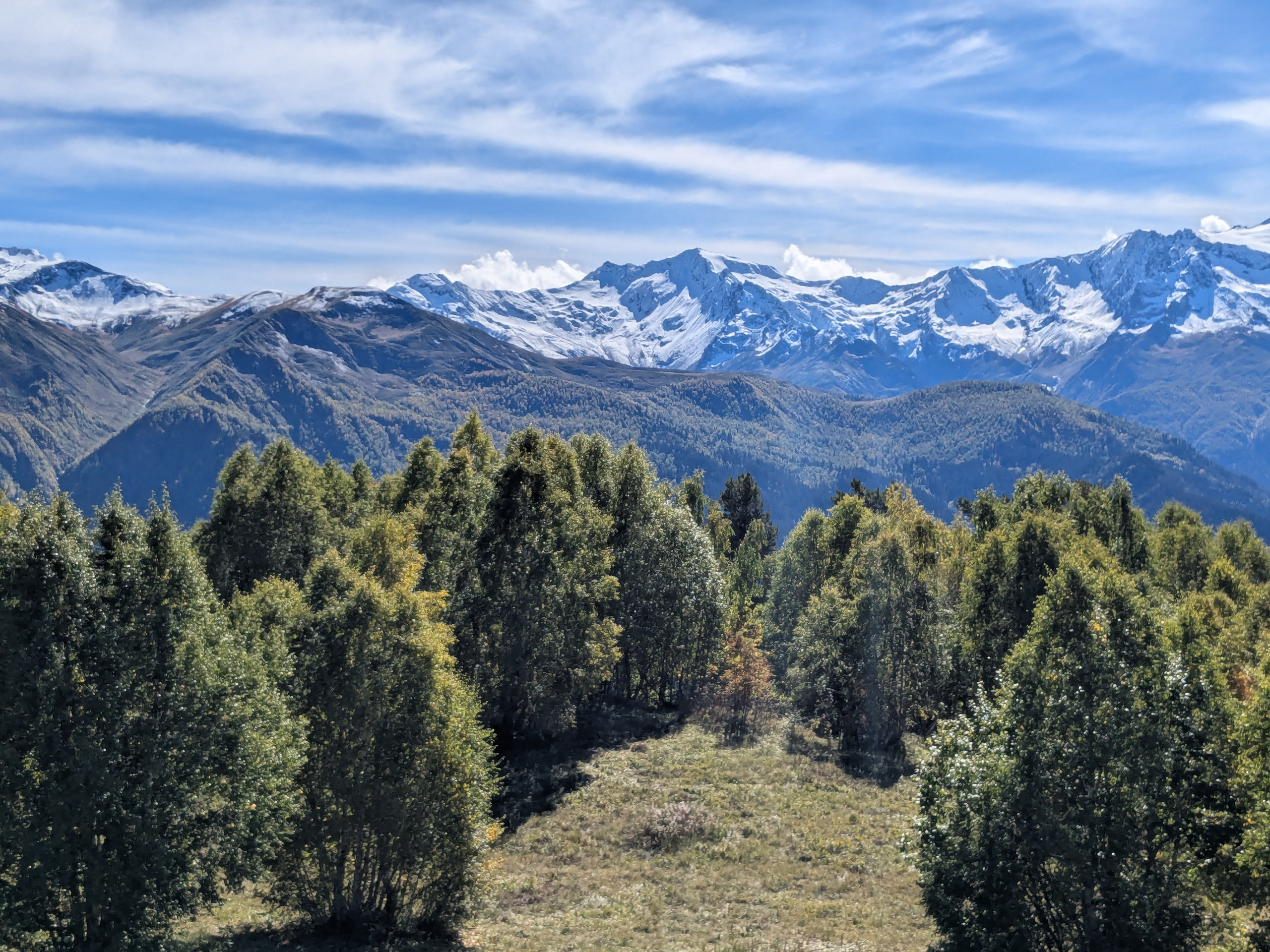 Mazeri — Zuruldi ridge — Tsvirmi. Улицы Мира