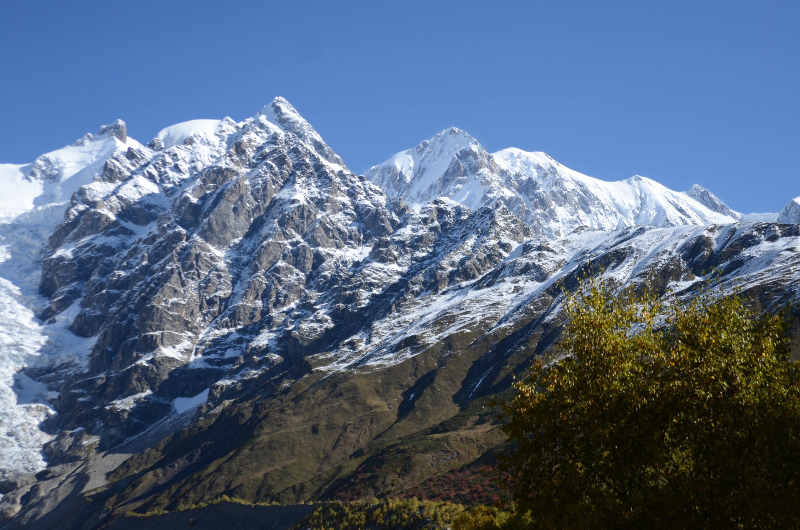 Adishi — Chkhunderi Pass — Khaldechala River Valley. Улицы Мира