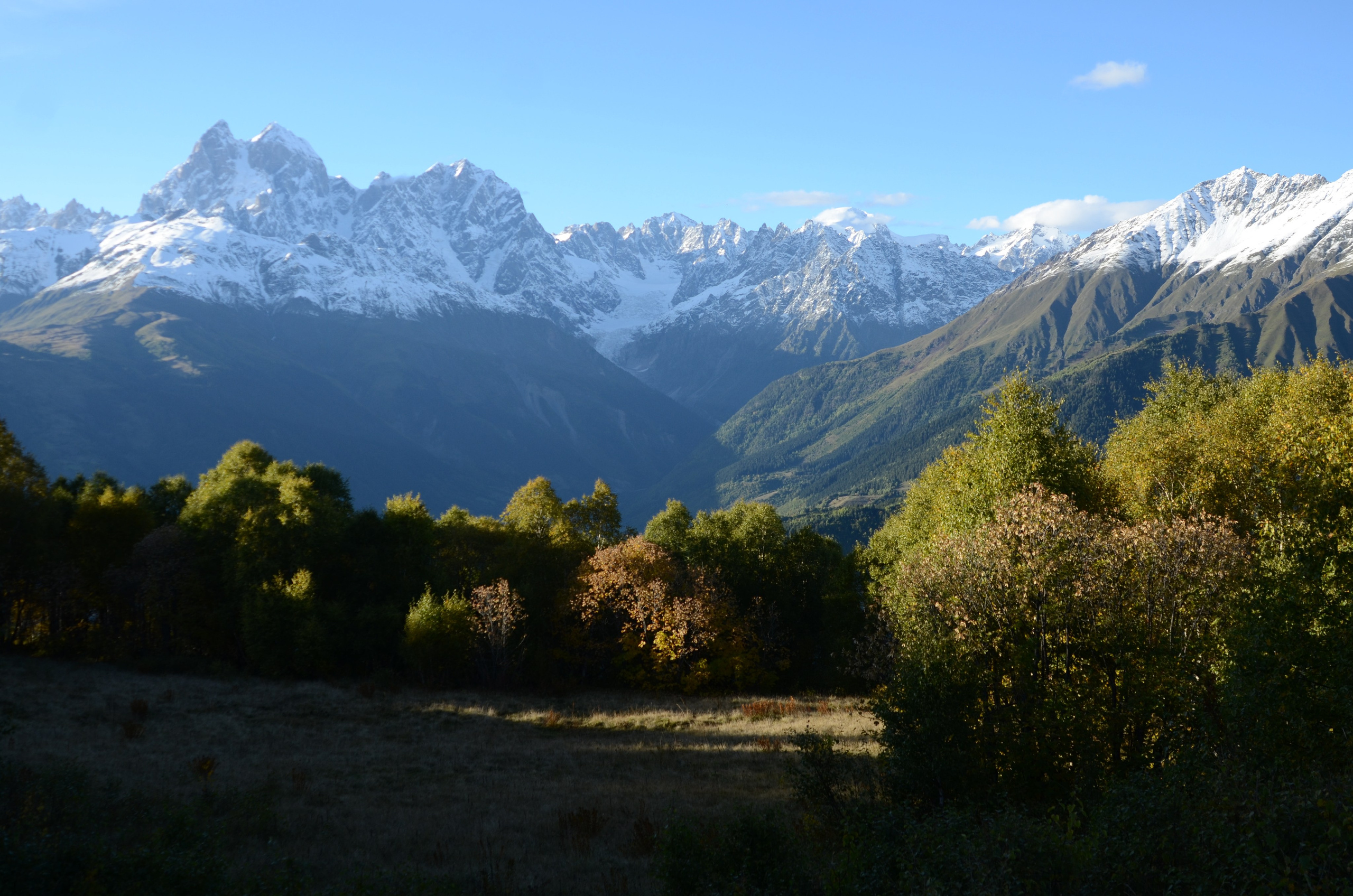 Mazeri — Zuruldi ridge — Tsvirmi. Улицы Мира