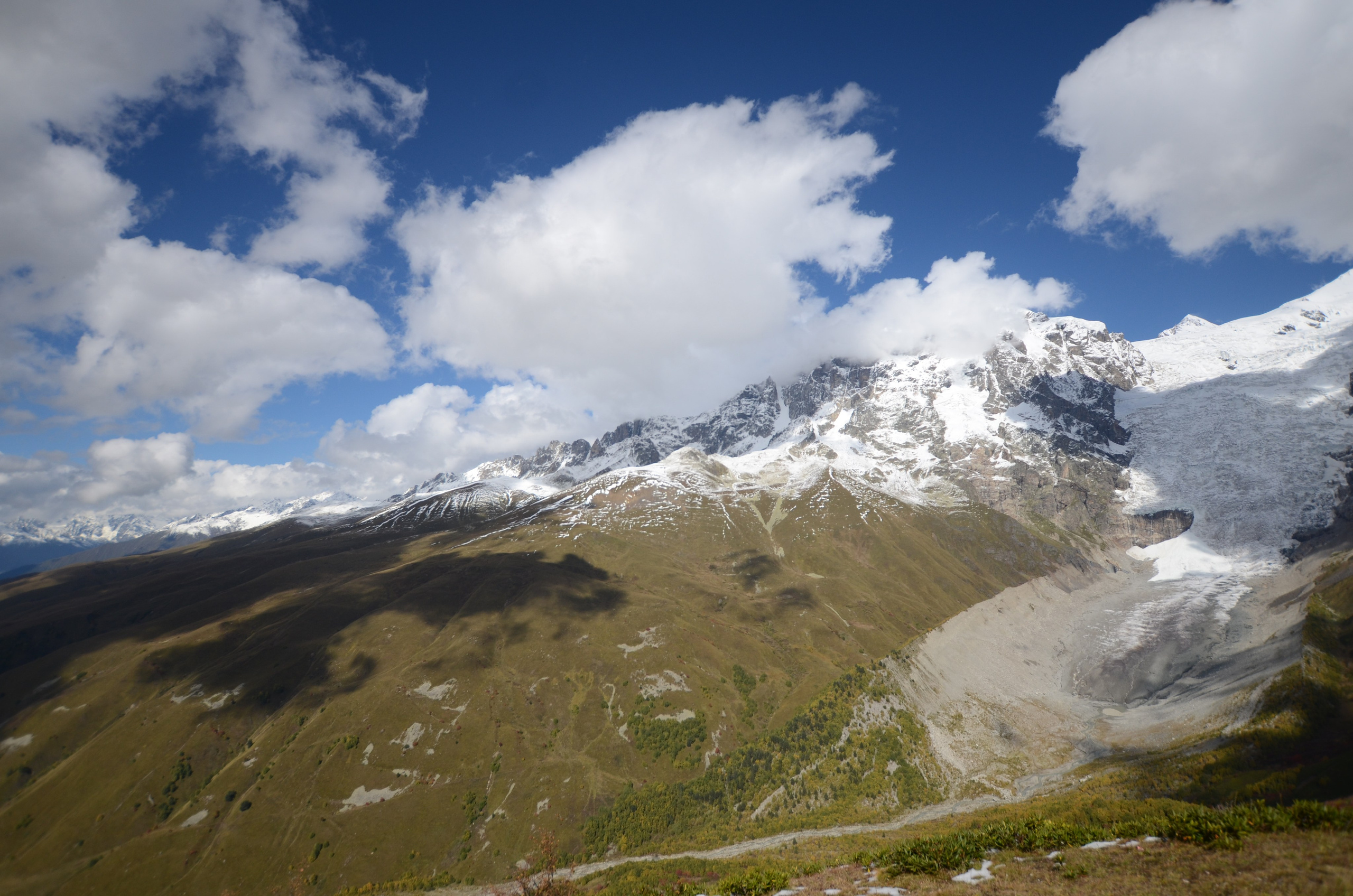 Adishi — Chkhunderi Pass — Khaldechala River Valley. Улицы Мира