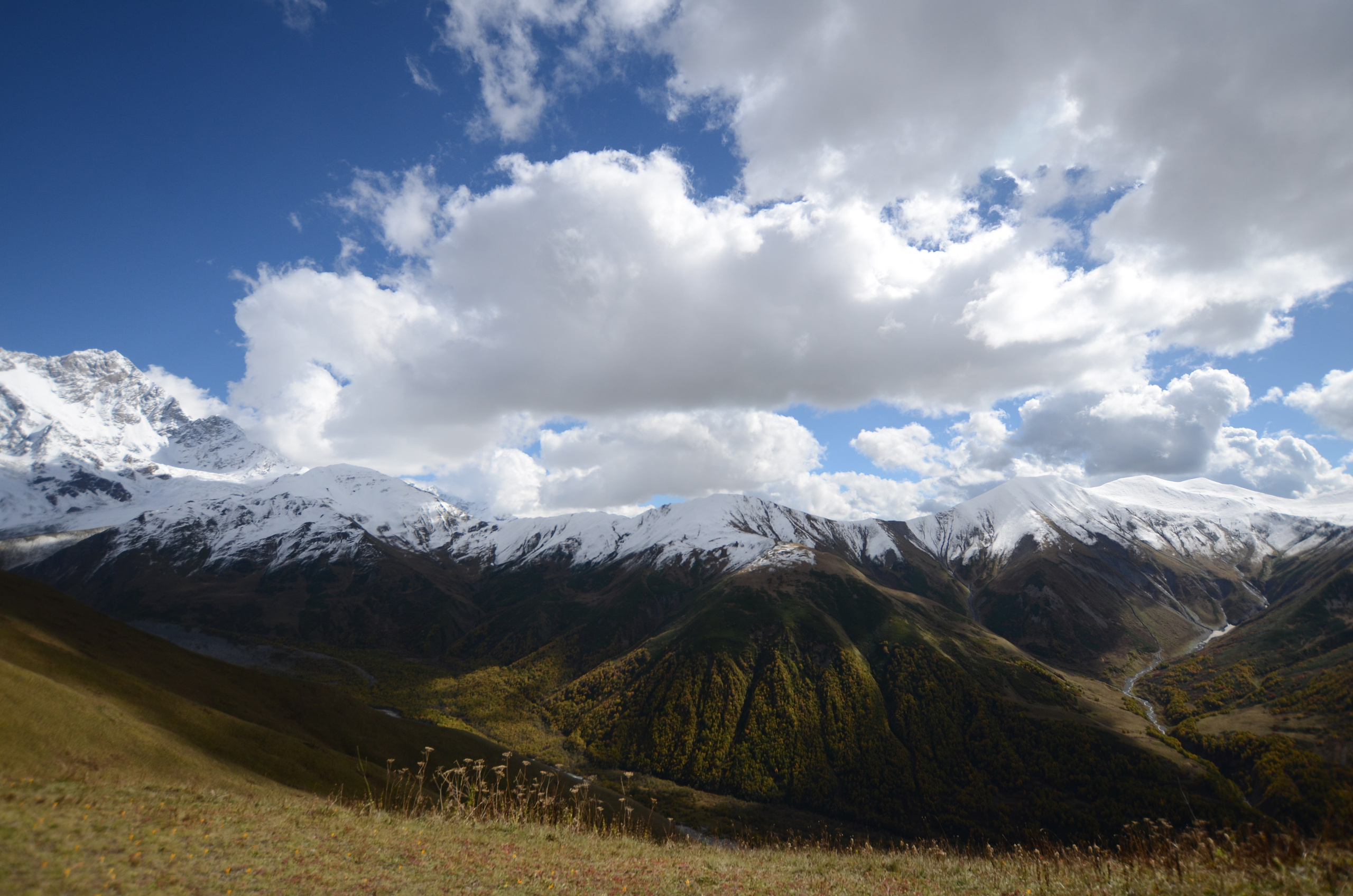 Adishi — Chkhunderi Pass — Khaldechala River Valley. Улицы Мира