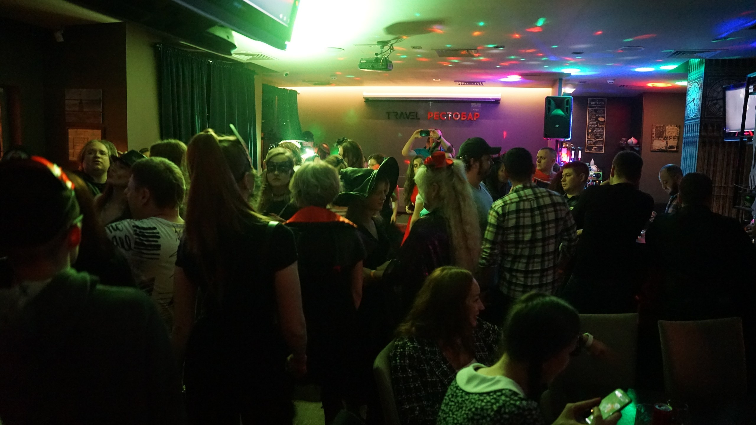 Возвращение зловещих попотрясов. Клубная вечеринка | 28.10.22. Галерея Фантим